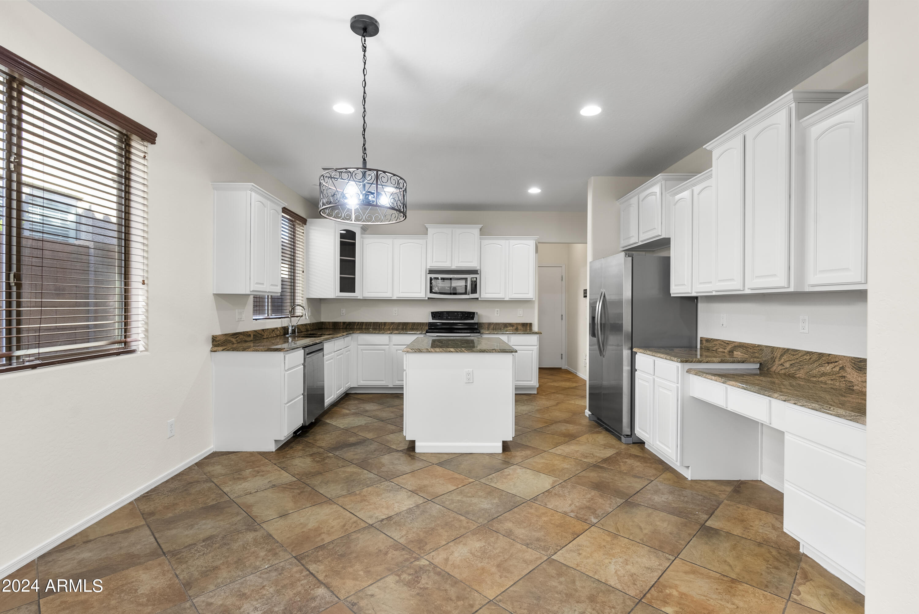 14511 W DESERT HILLS Drive