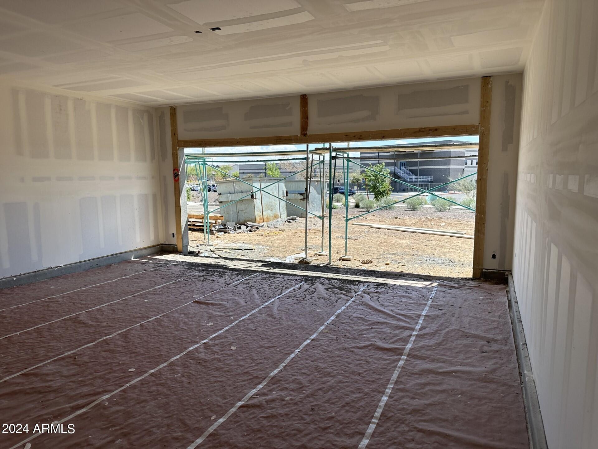 2251 W PASO Trail