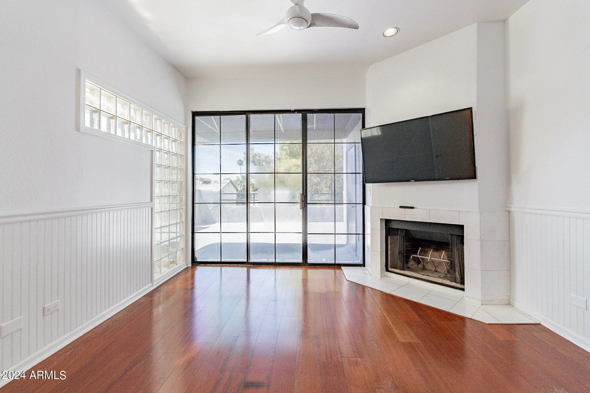 902 W Glendale Avenue # 216