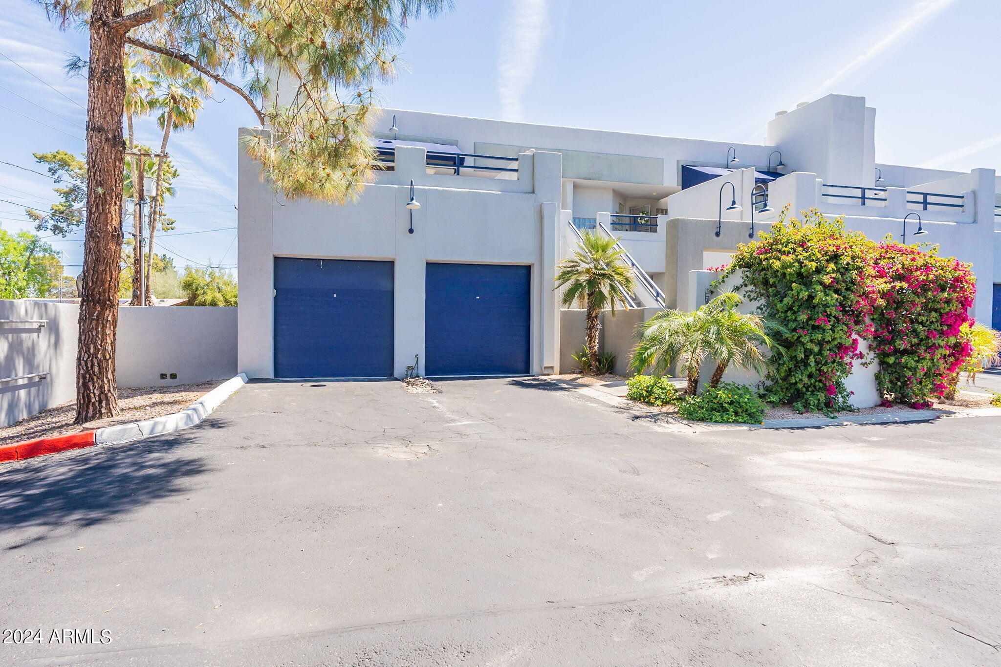 902 W Glendale Avenue # 216
