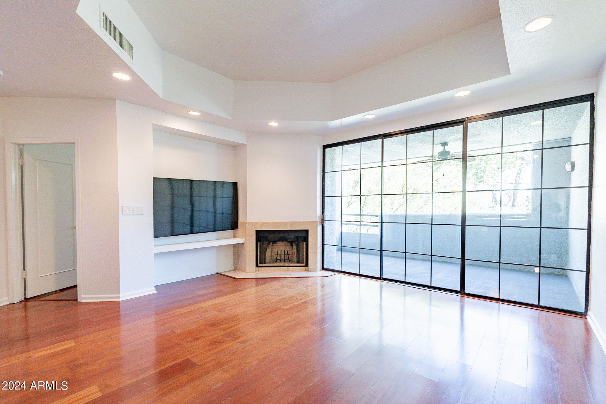 902 W Glendale Avenue # 216