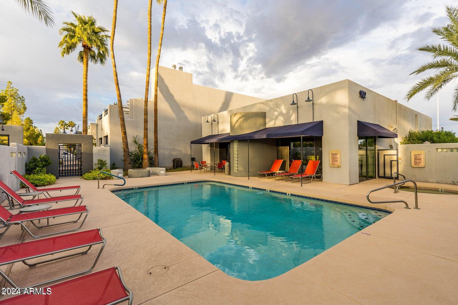 902 W Glendale Avenue # 216