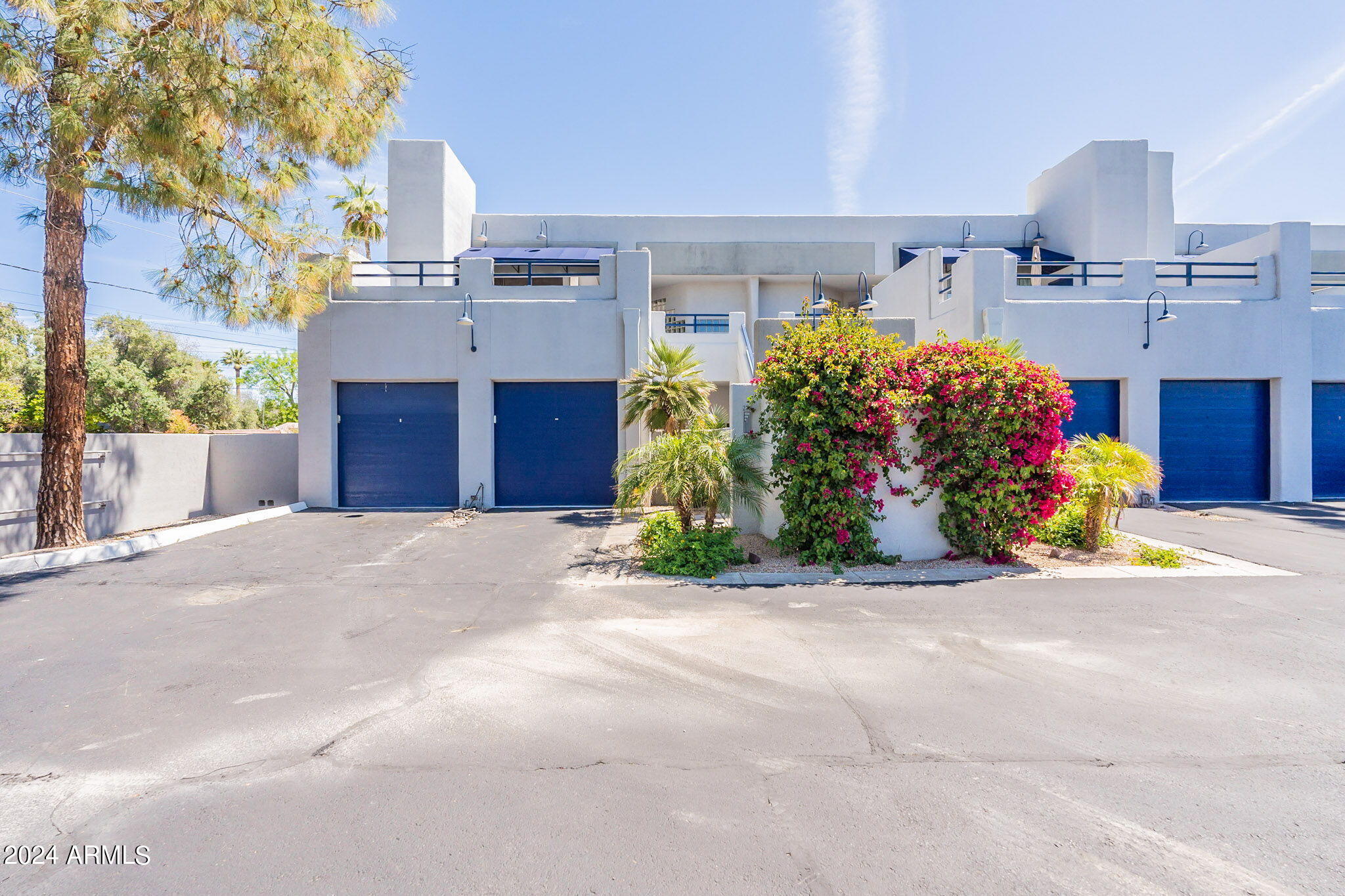 902 W Glendale Avenue # 216