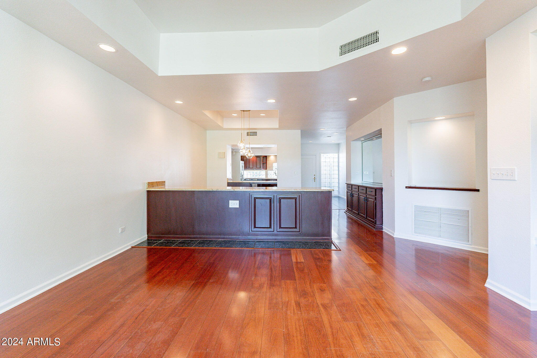 902 W Glendale Avenue # 216