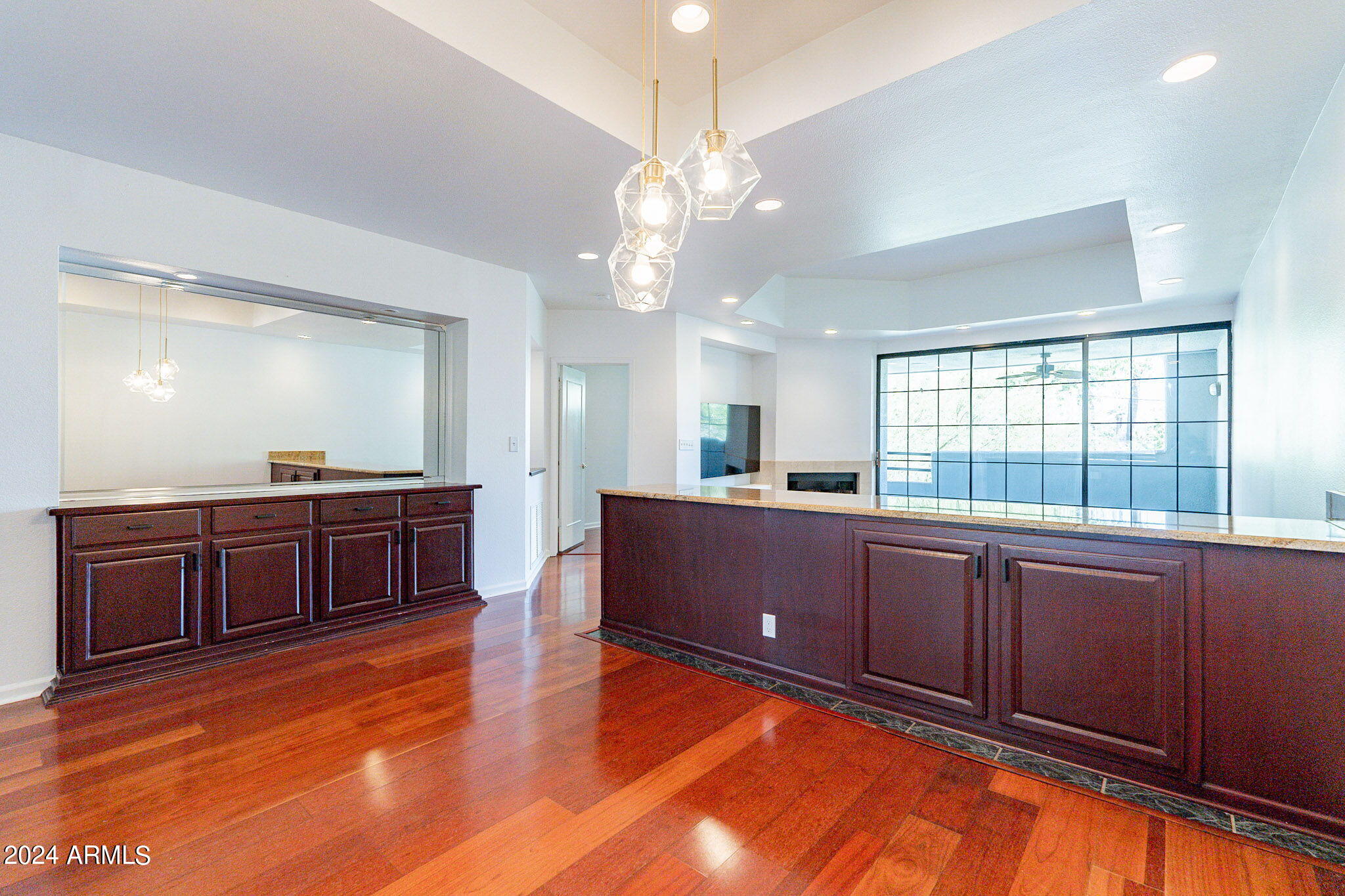 902 W Glendale Avenue # 216