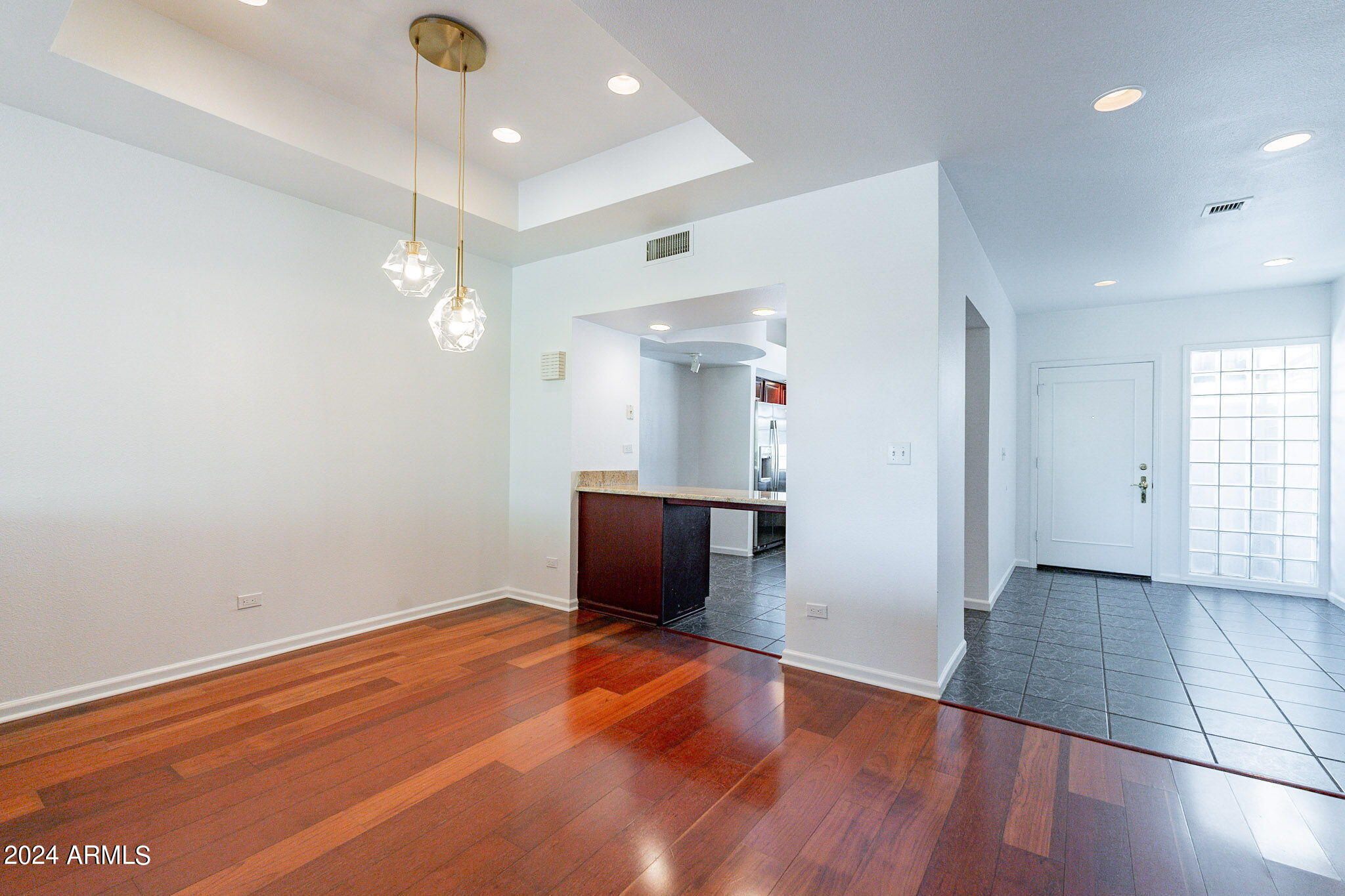 902 W Glendale Avenue # 216