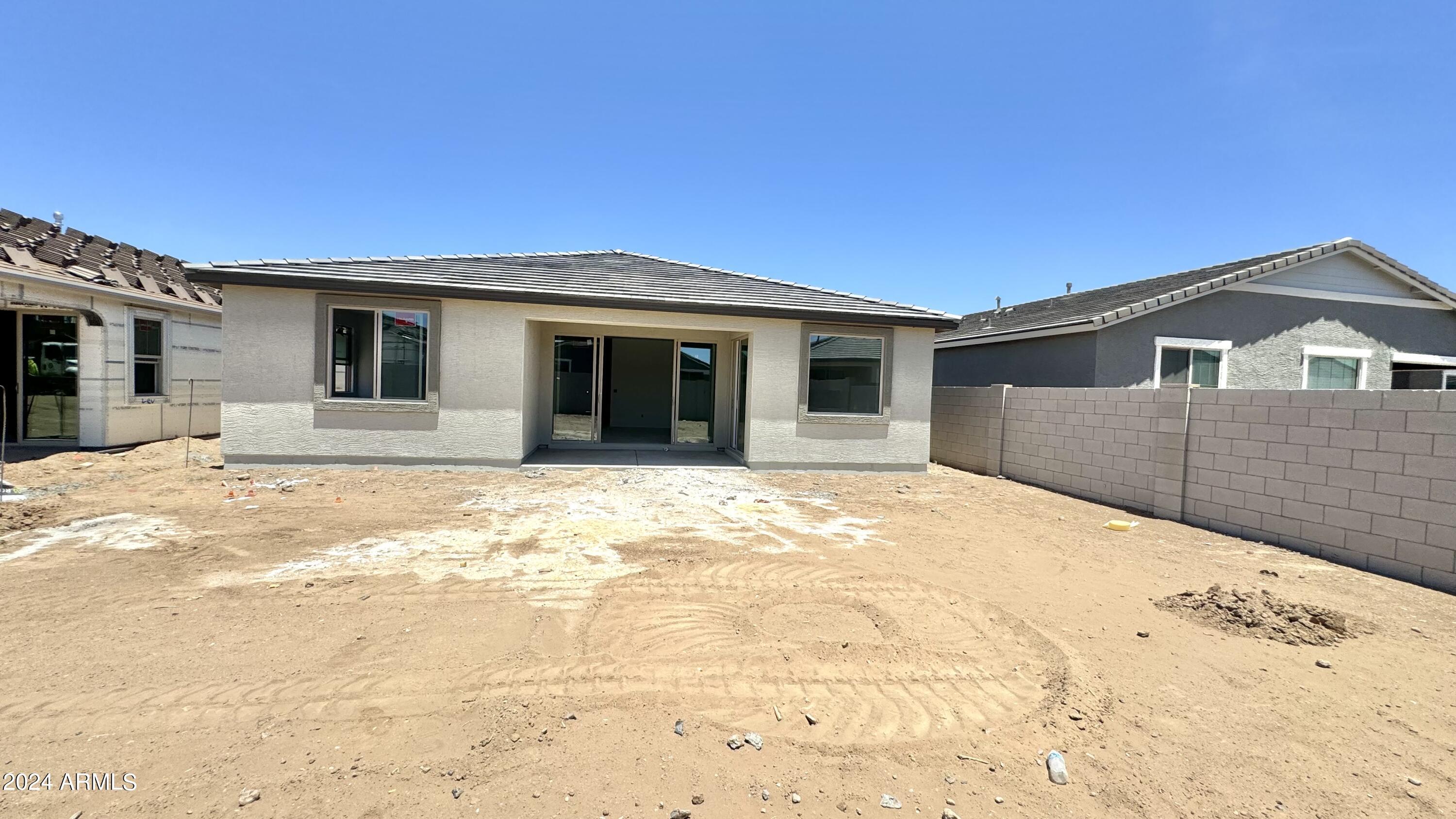 22923 E LORDS Way