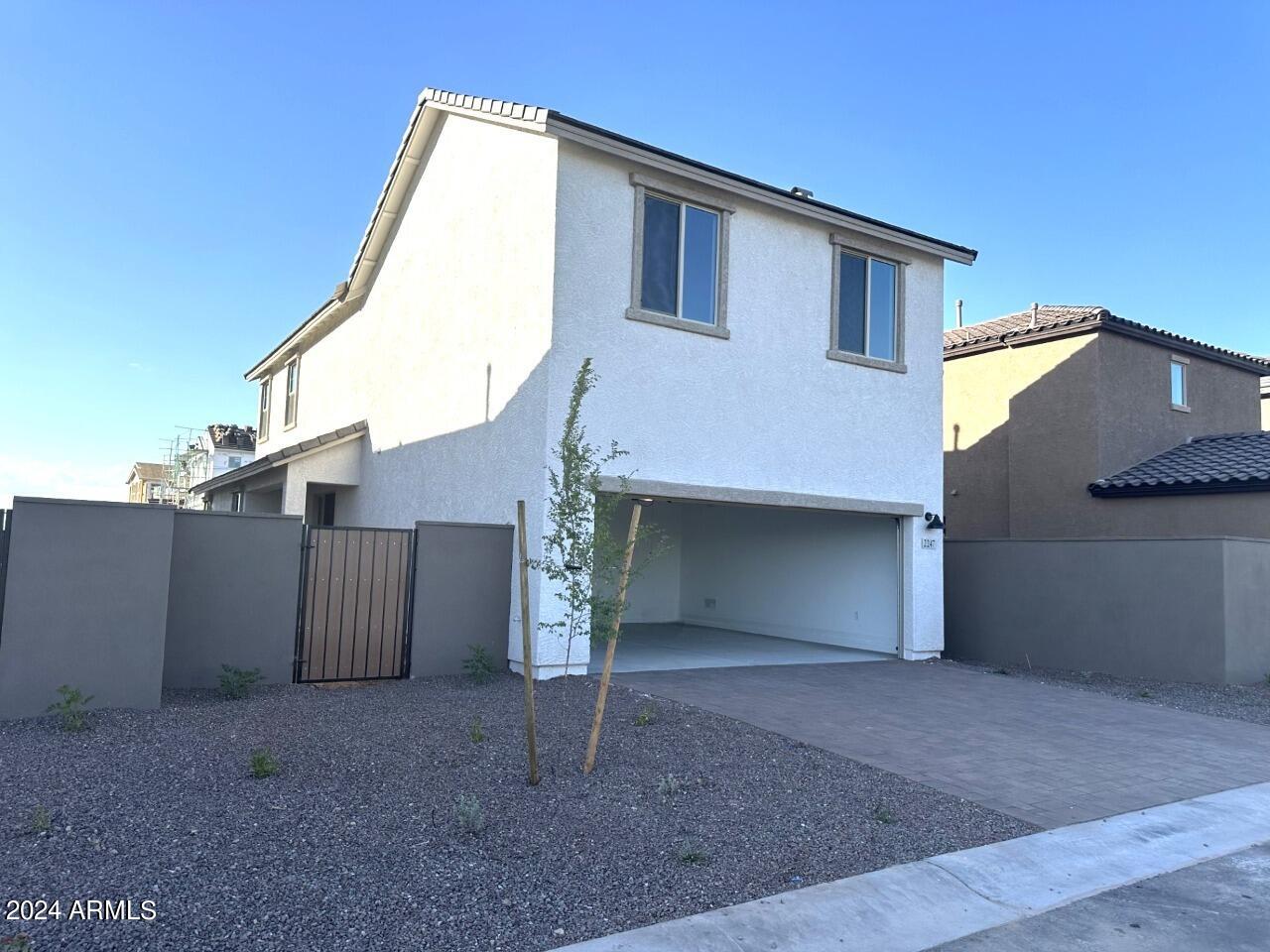 2247 W PASO Trail