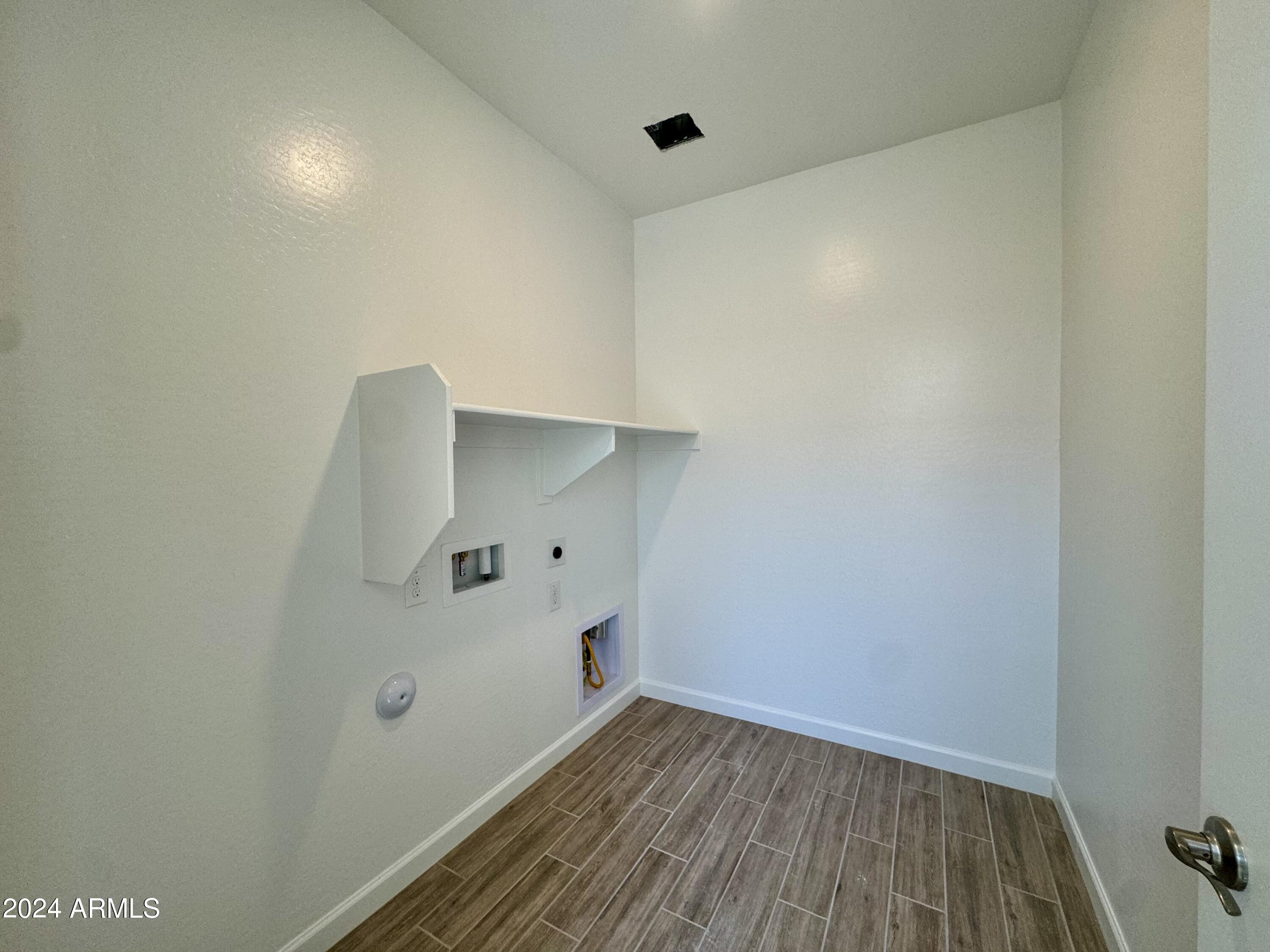 2247 W PASO Trail