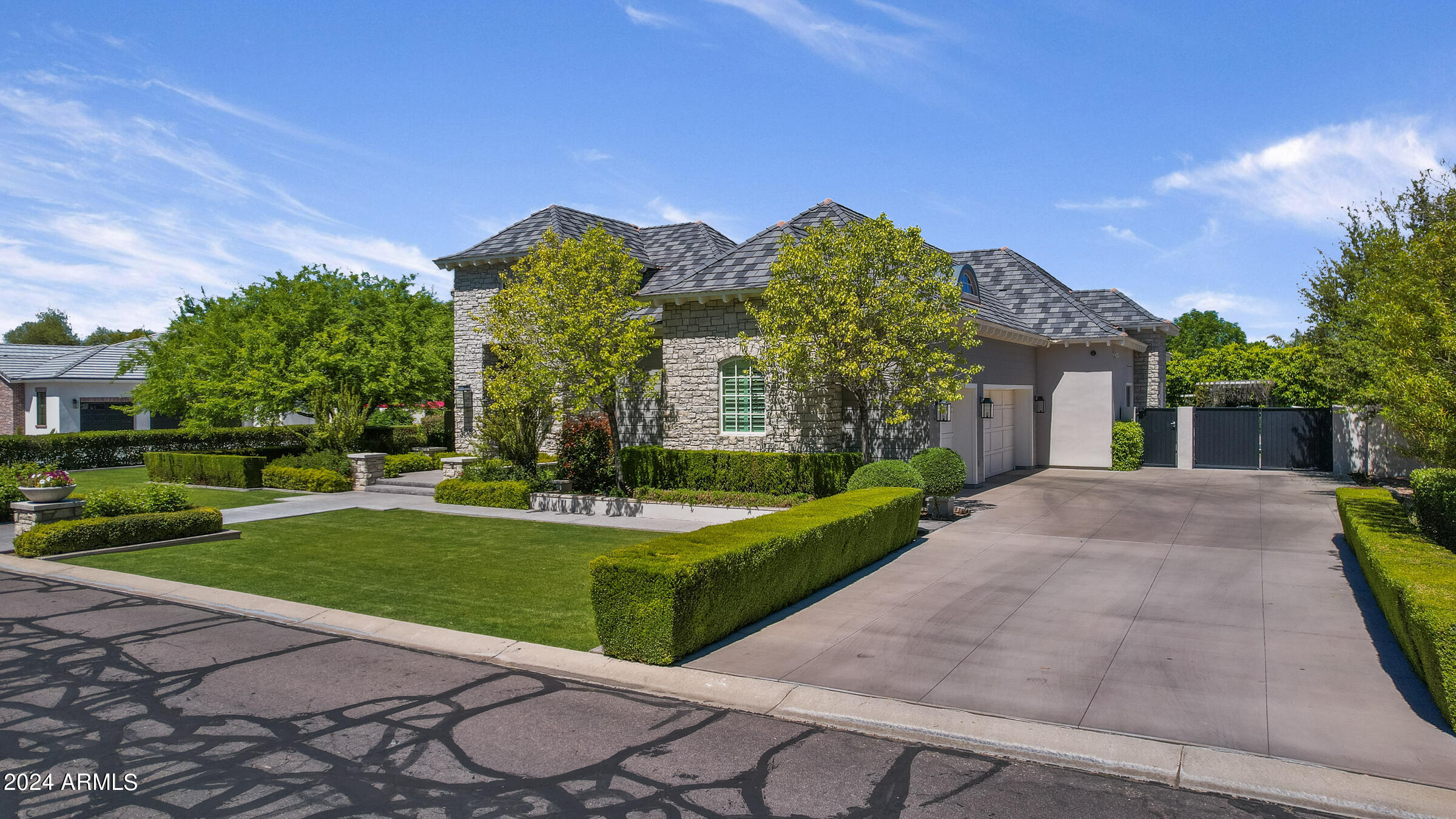 3080 E PALO VERDE Street