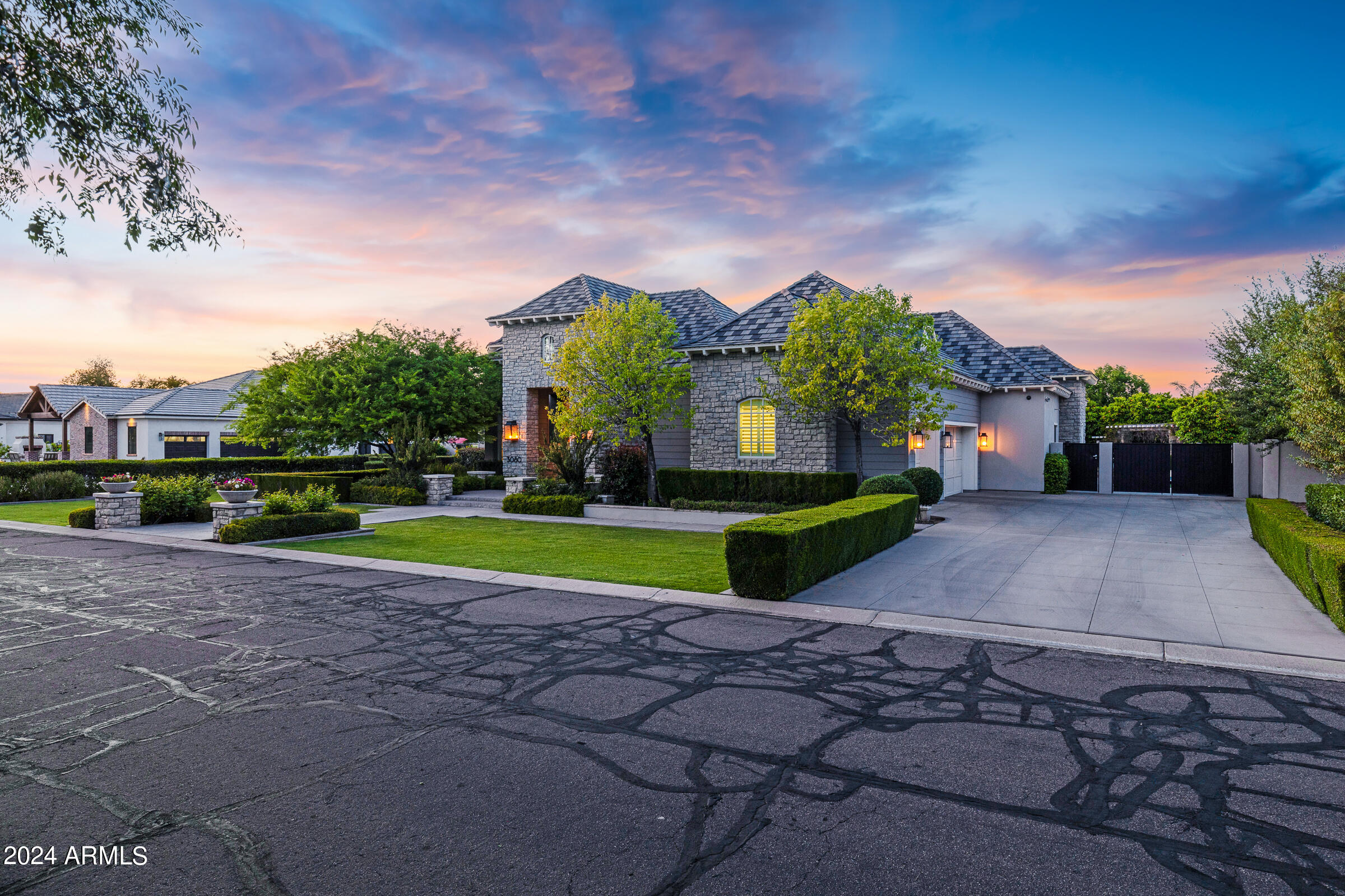3080 E PALO VERDE Street