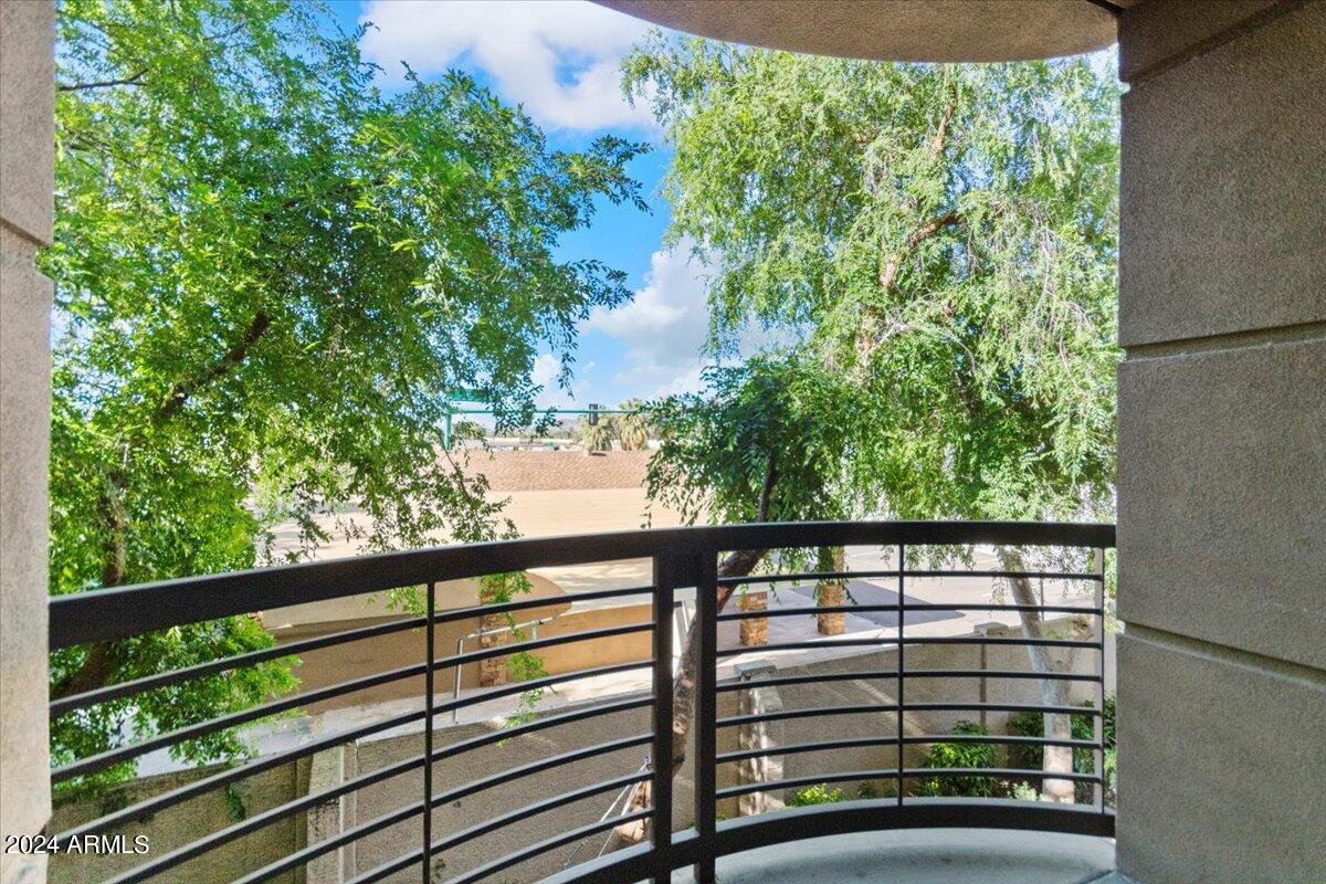 1701 E COLTER Street # 242
