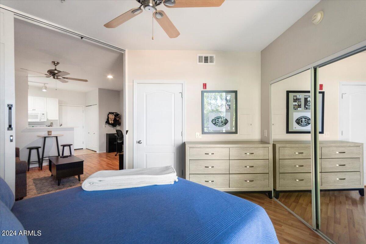 1701 E COLTER Street # 242