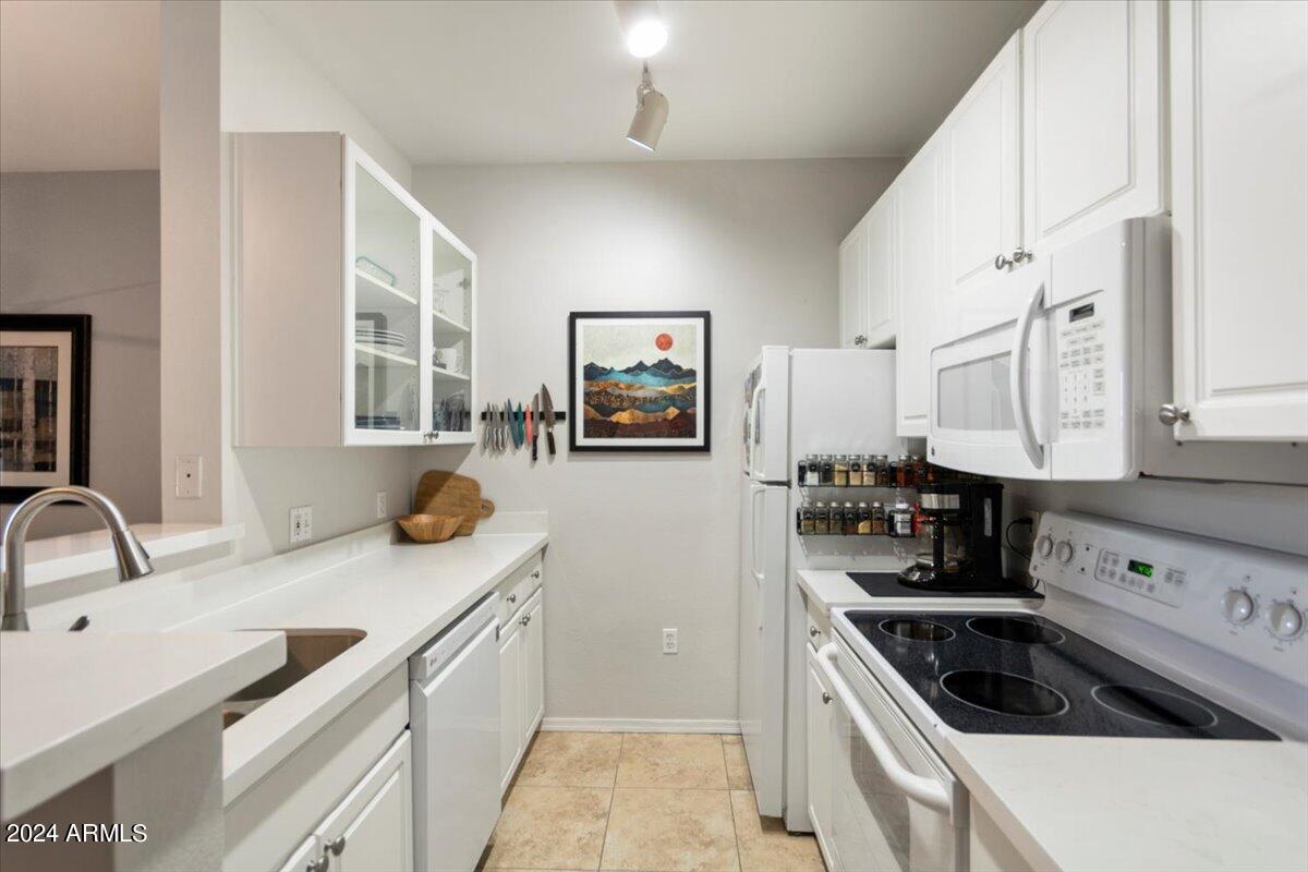 1701 E COLTER Street # 242