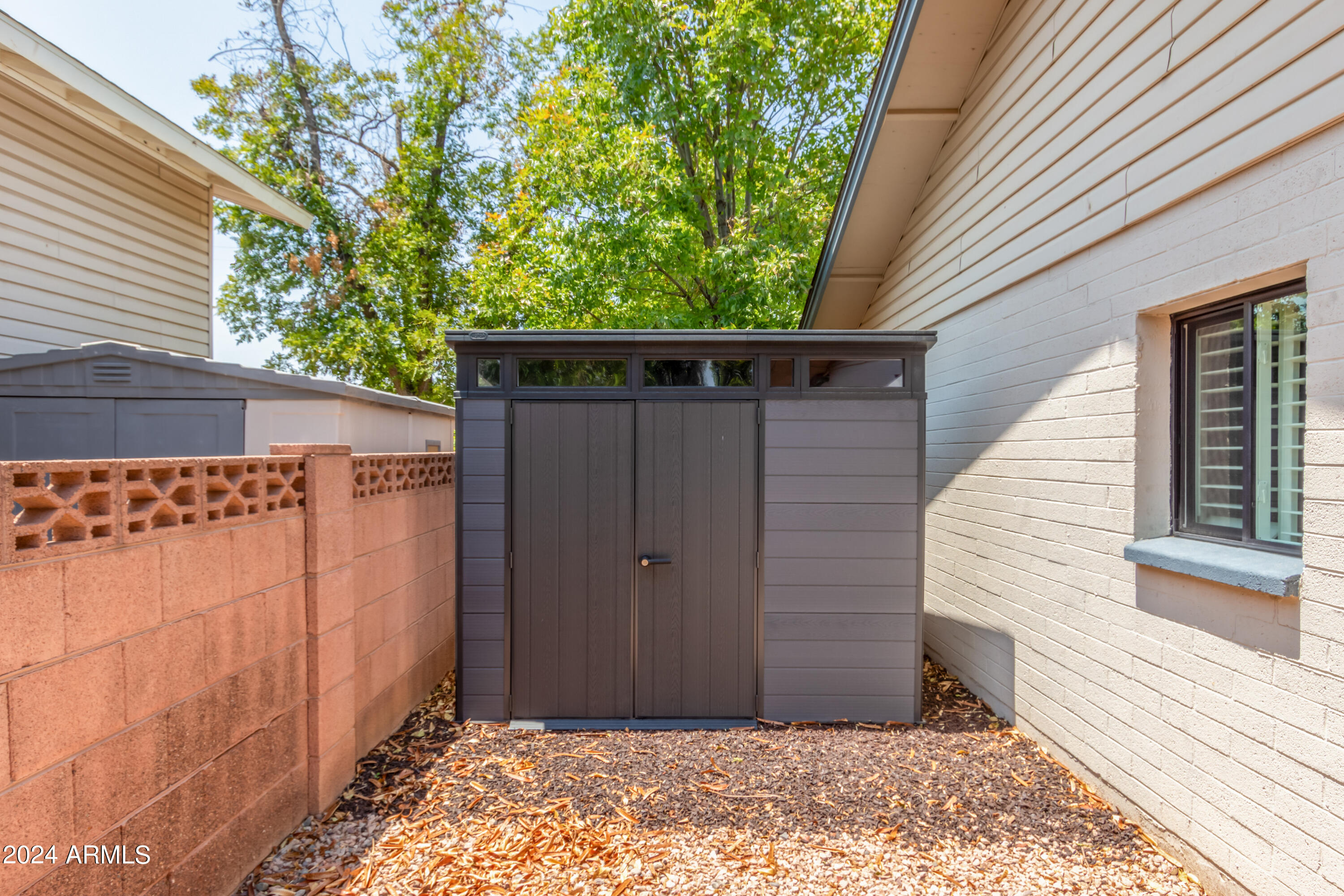 4007 N 86TH Street