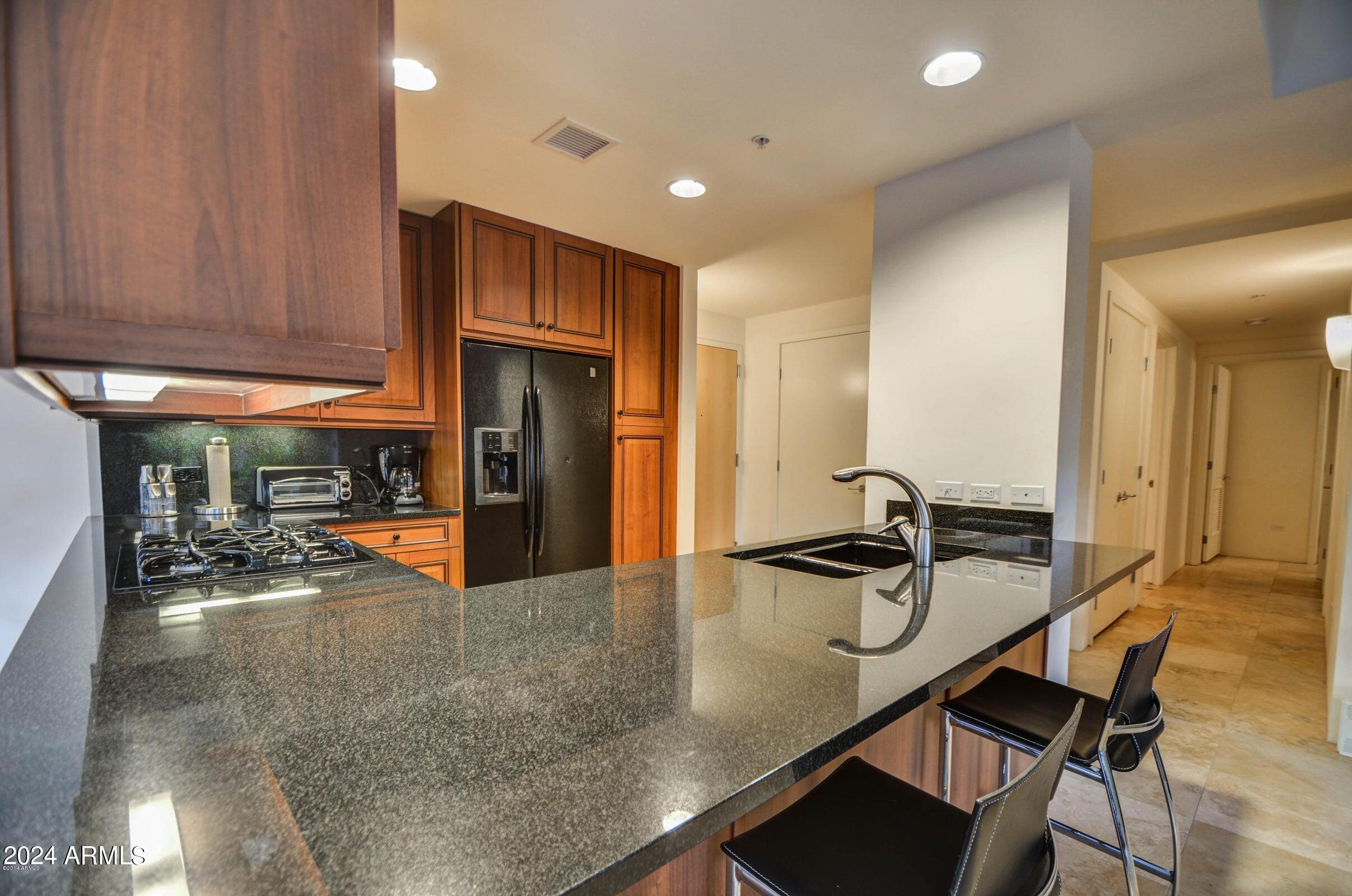 7141 E RANCHO VISTA Drive # 4007