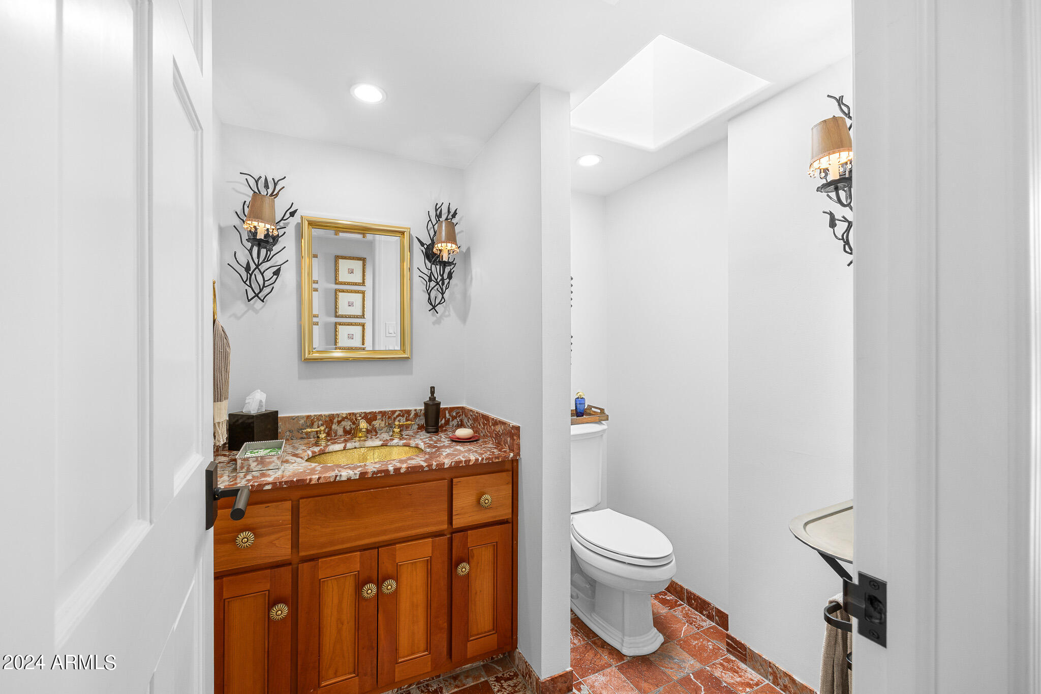 5434 E LINCOLN Drive # 35