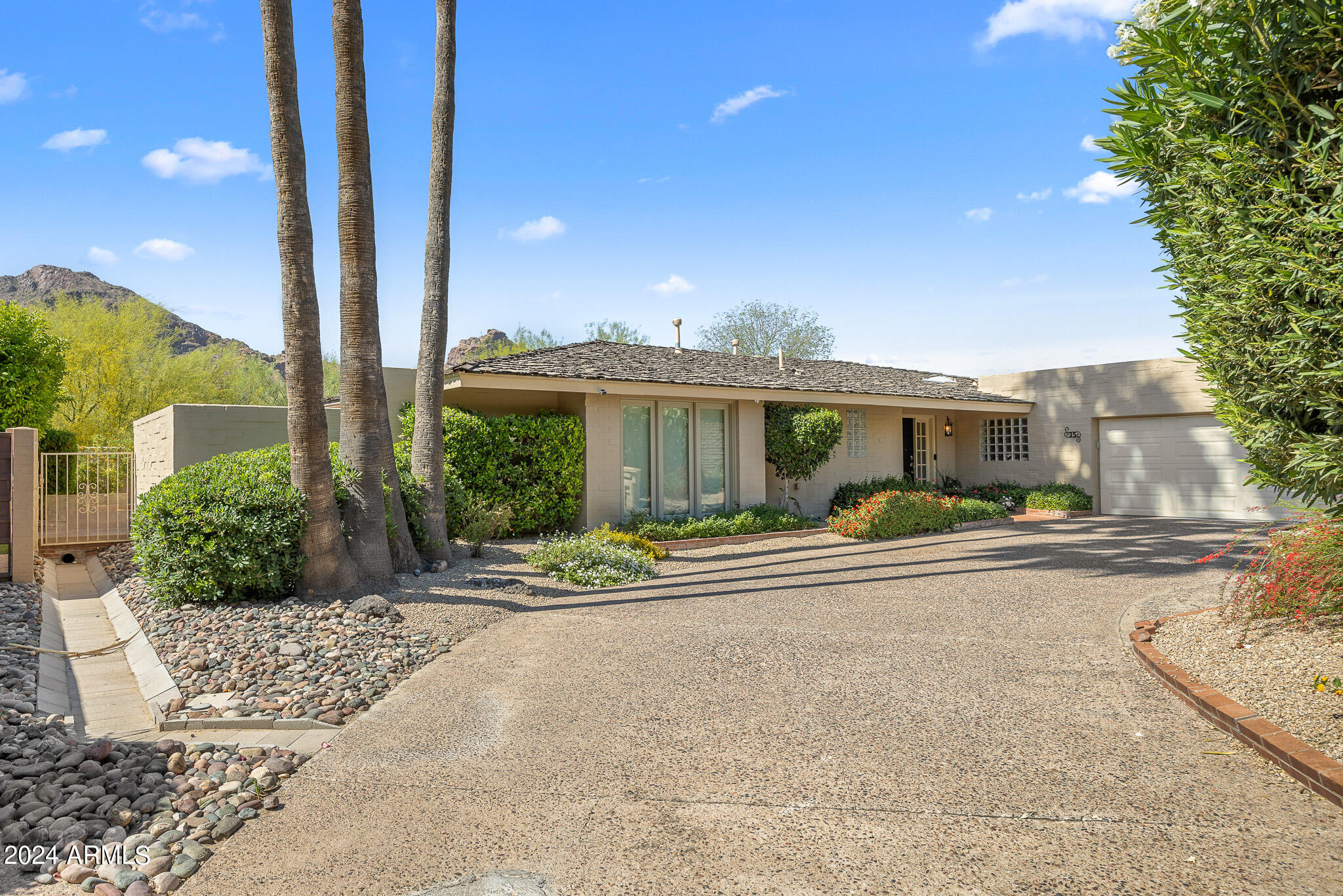 5434 E LINCOLN Drive # 35