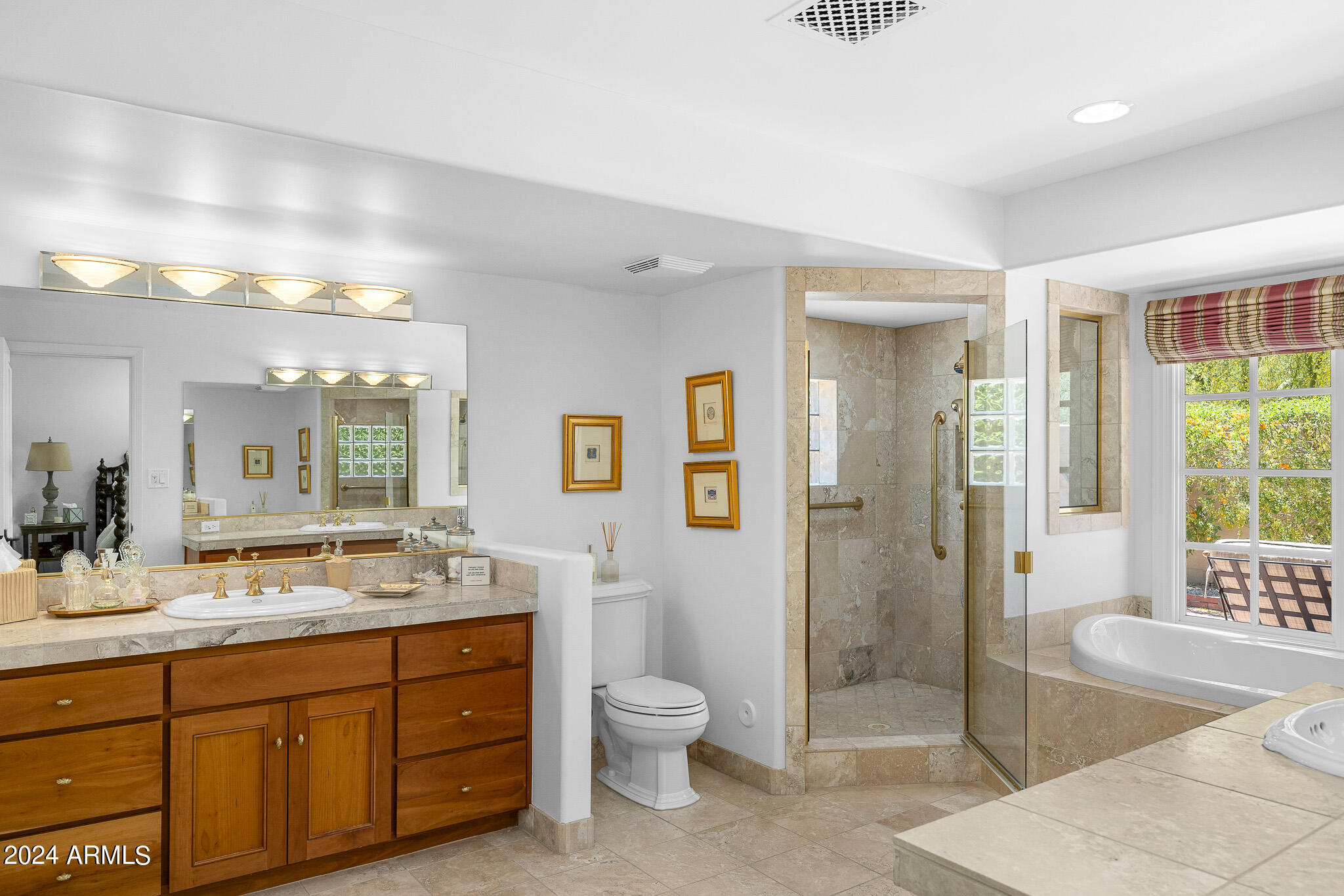 5434 E LINCOLN Drive # 35