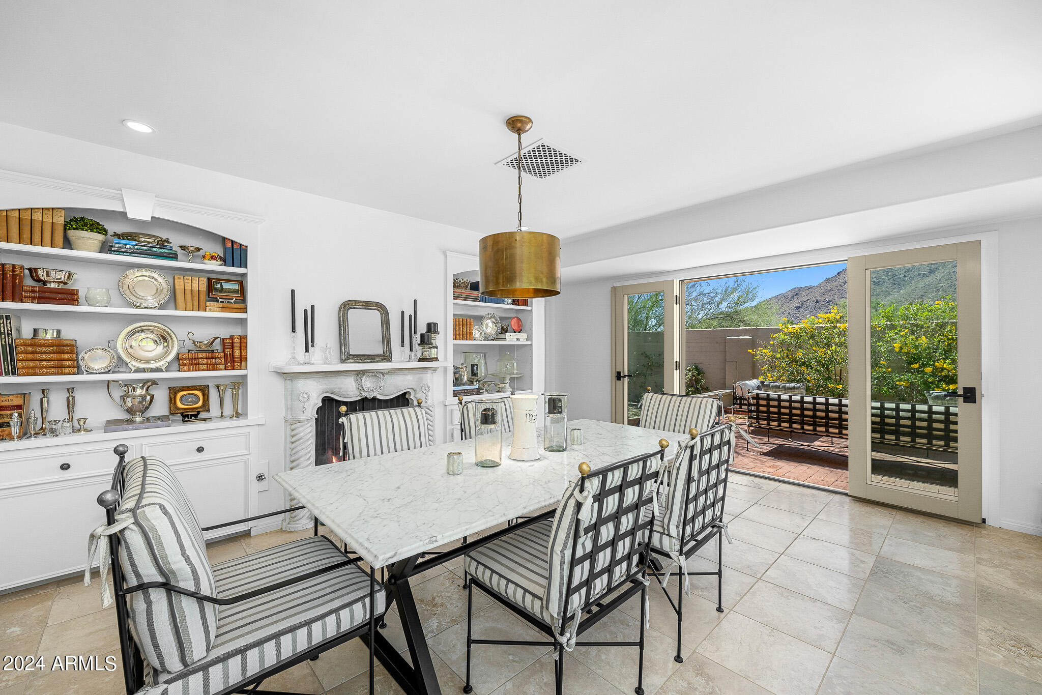 5434 E LINCOLN Drive # 35