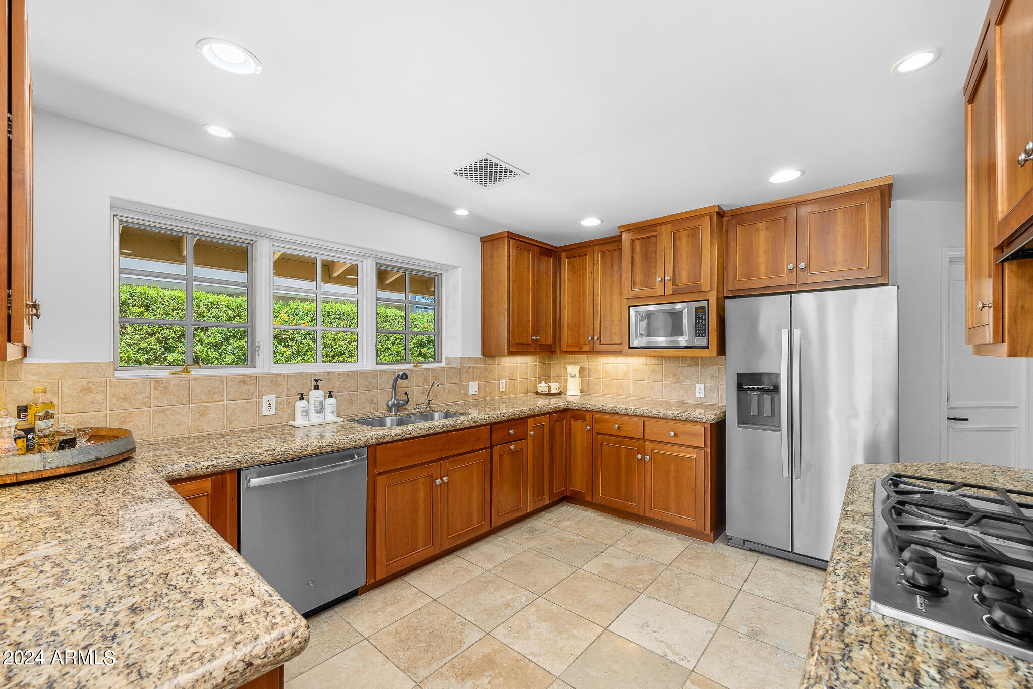 5434 E LINCOLN Drive # 35