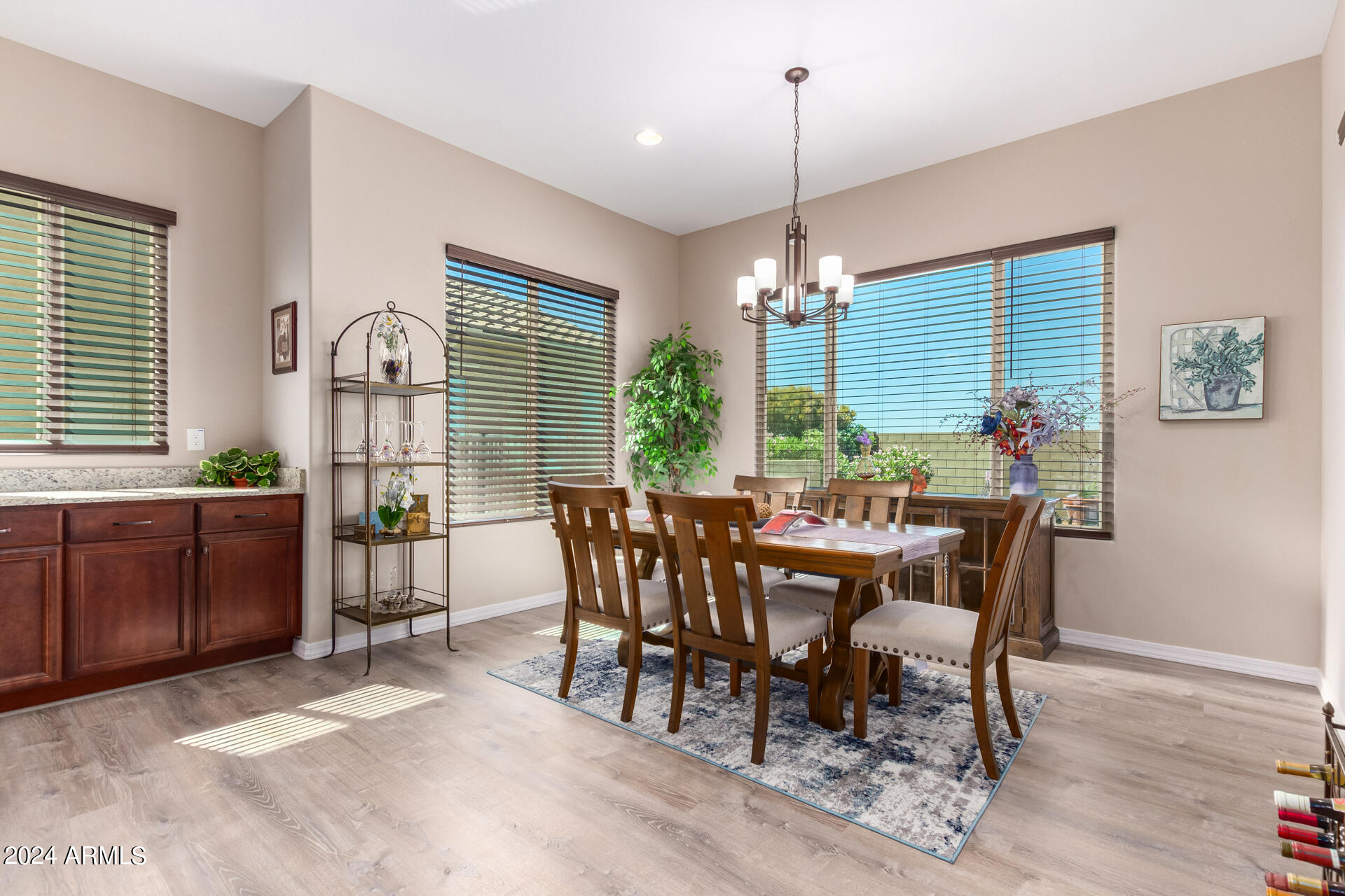 5892 W CACTUS WREN Way