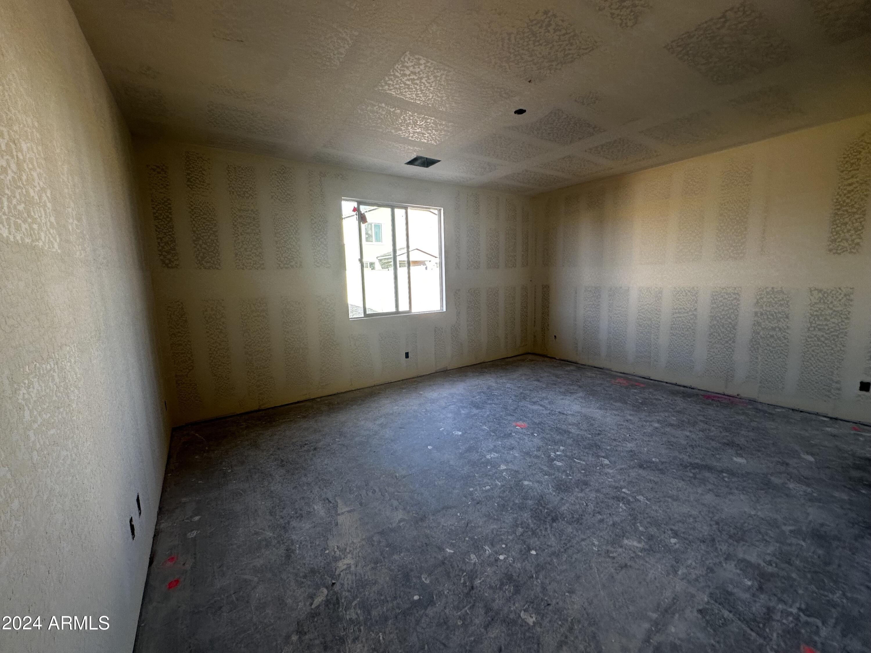 6103 S OXLEY --