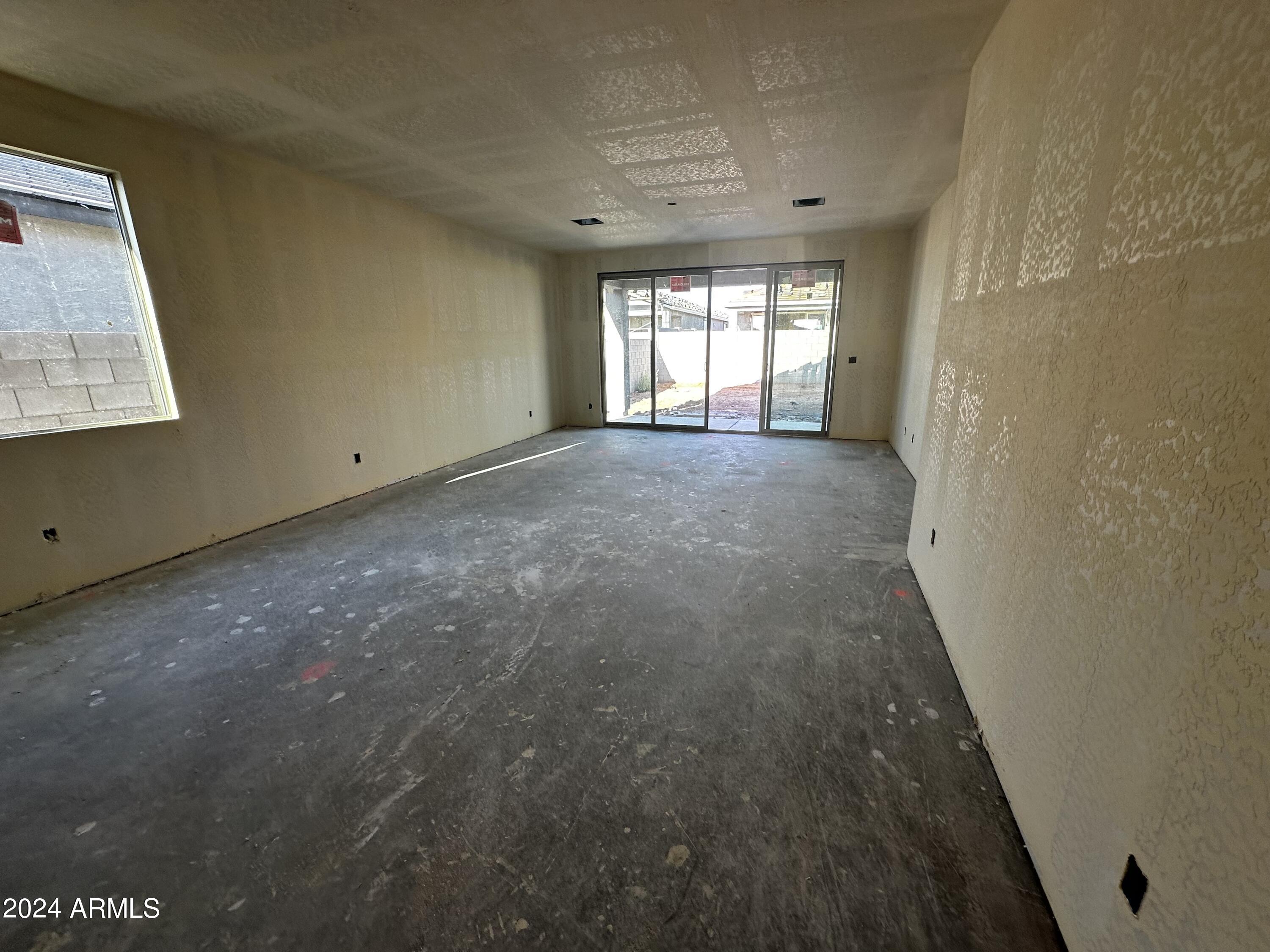6103 S OXLEY --