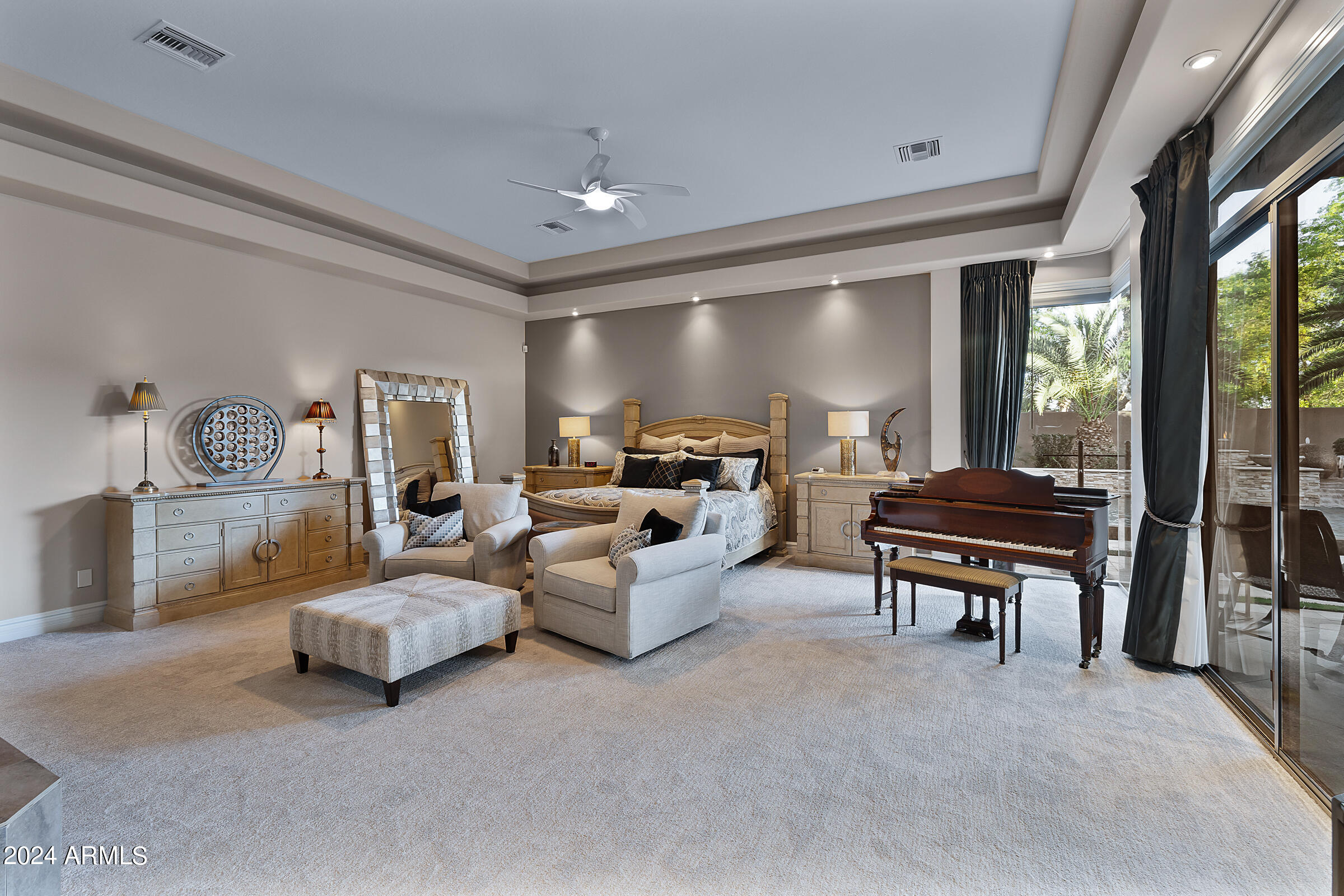 103 W MACAW Drive