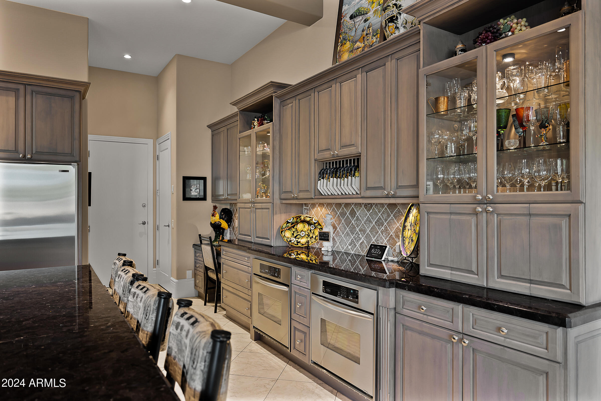 103 W MACAW Drive