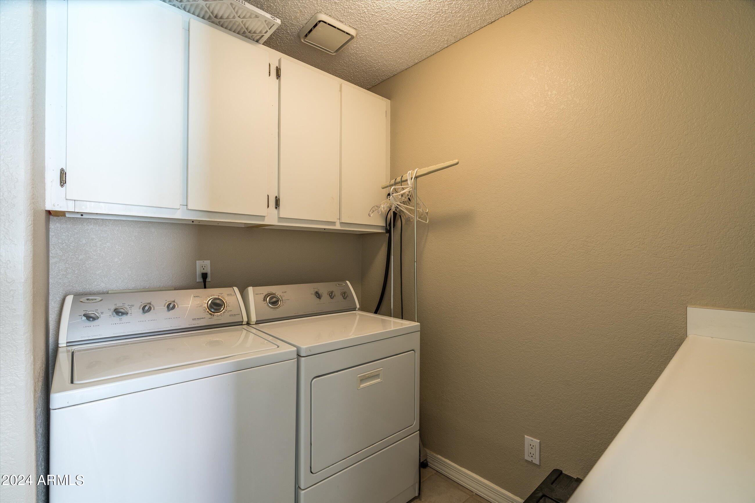 11236 E LAUREL Lane
