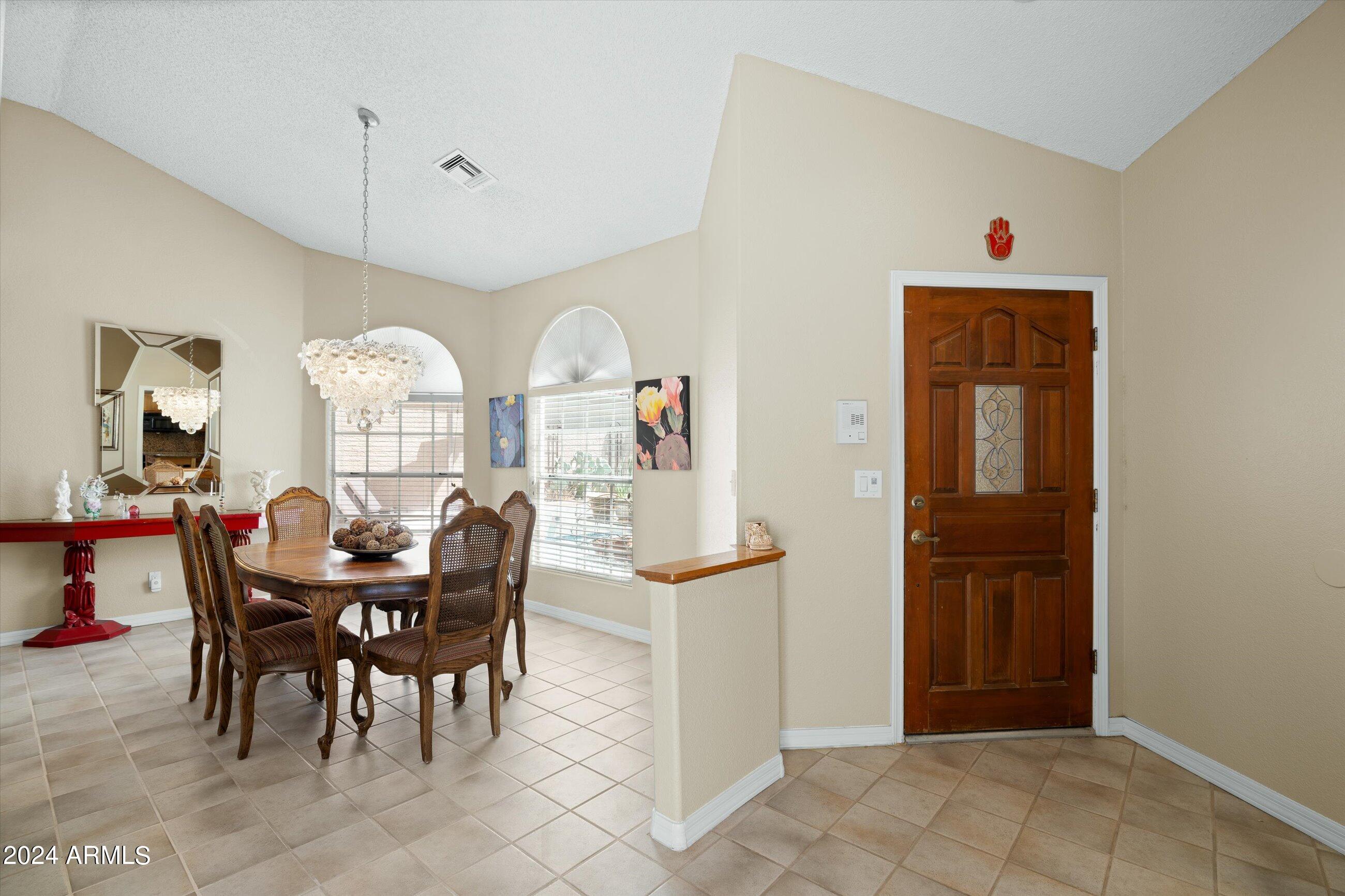 11236 E LAUREL Lane