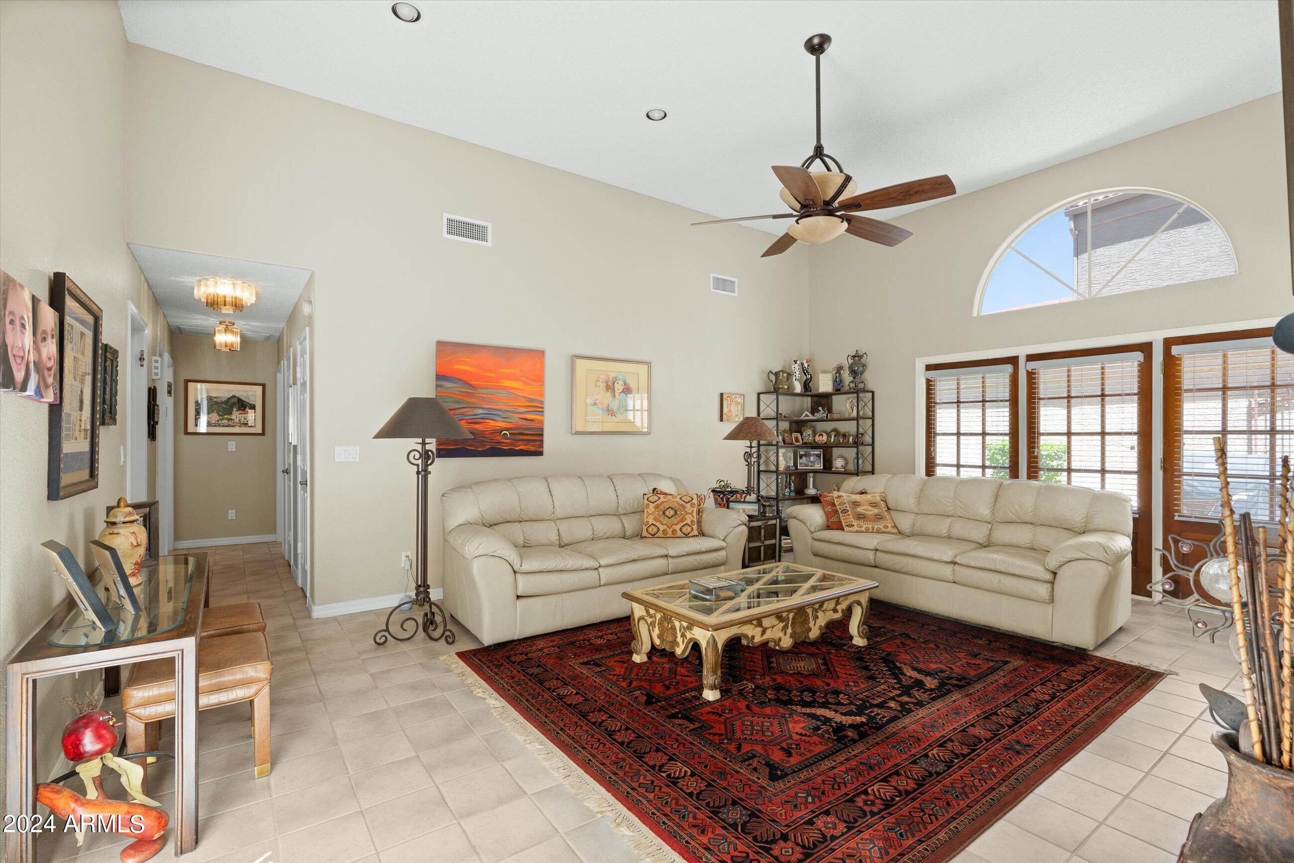 11236 E LAUREL Lane