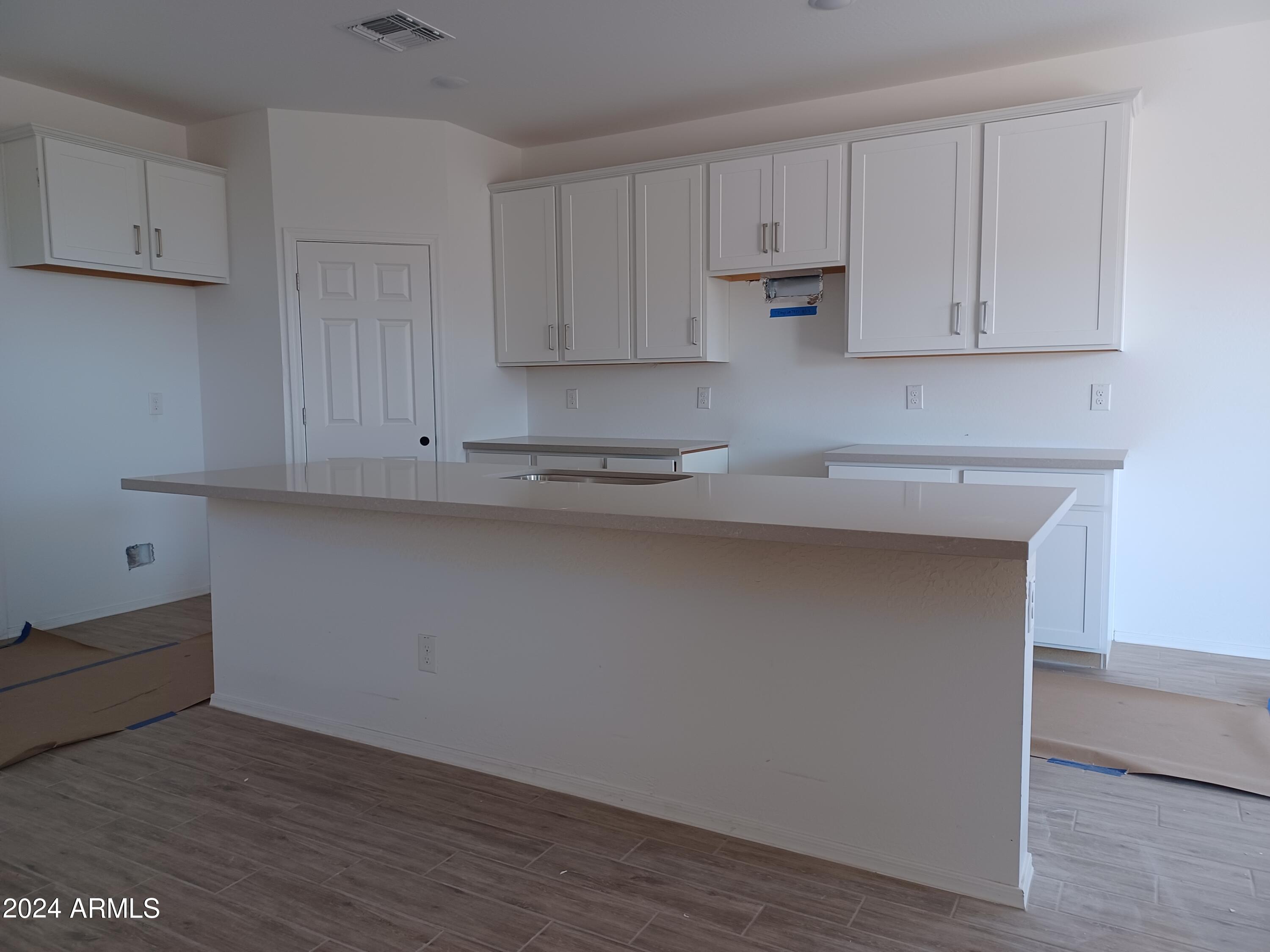 24089 W PECAN Road