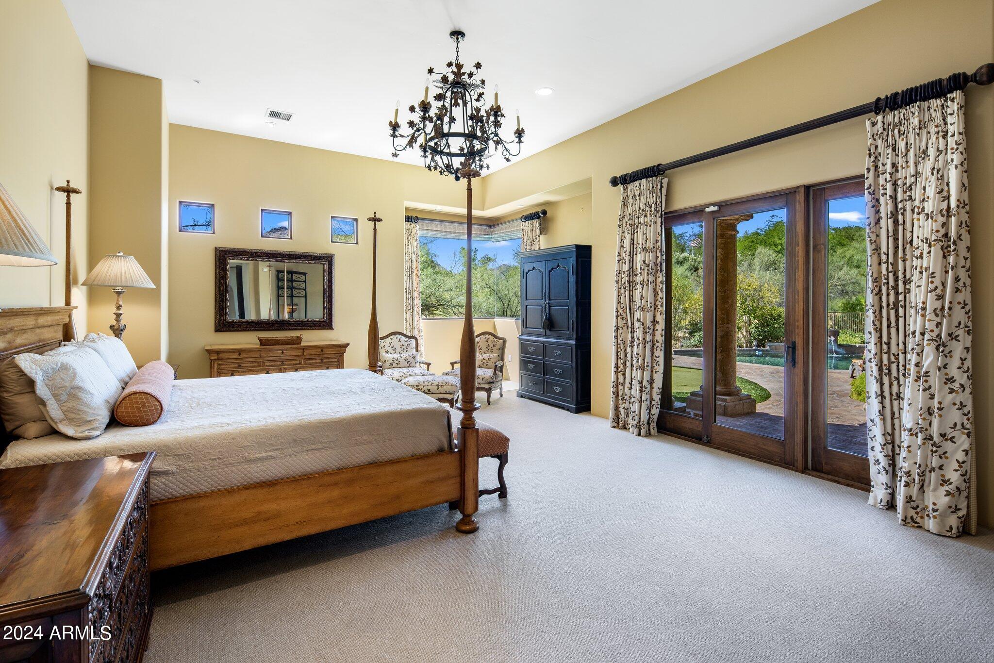 4987 E MOCKINGBIRD Lane