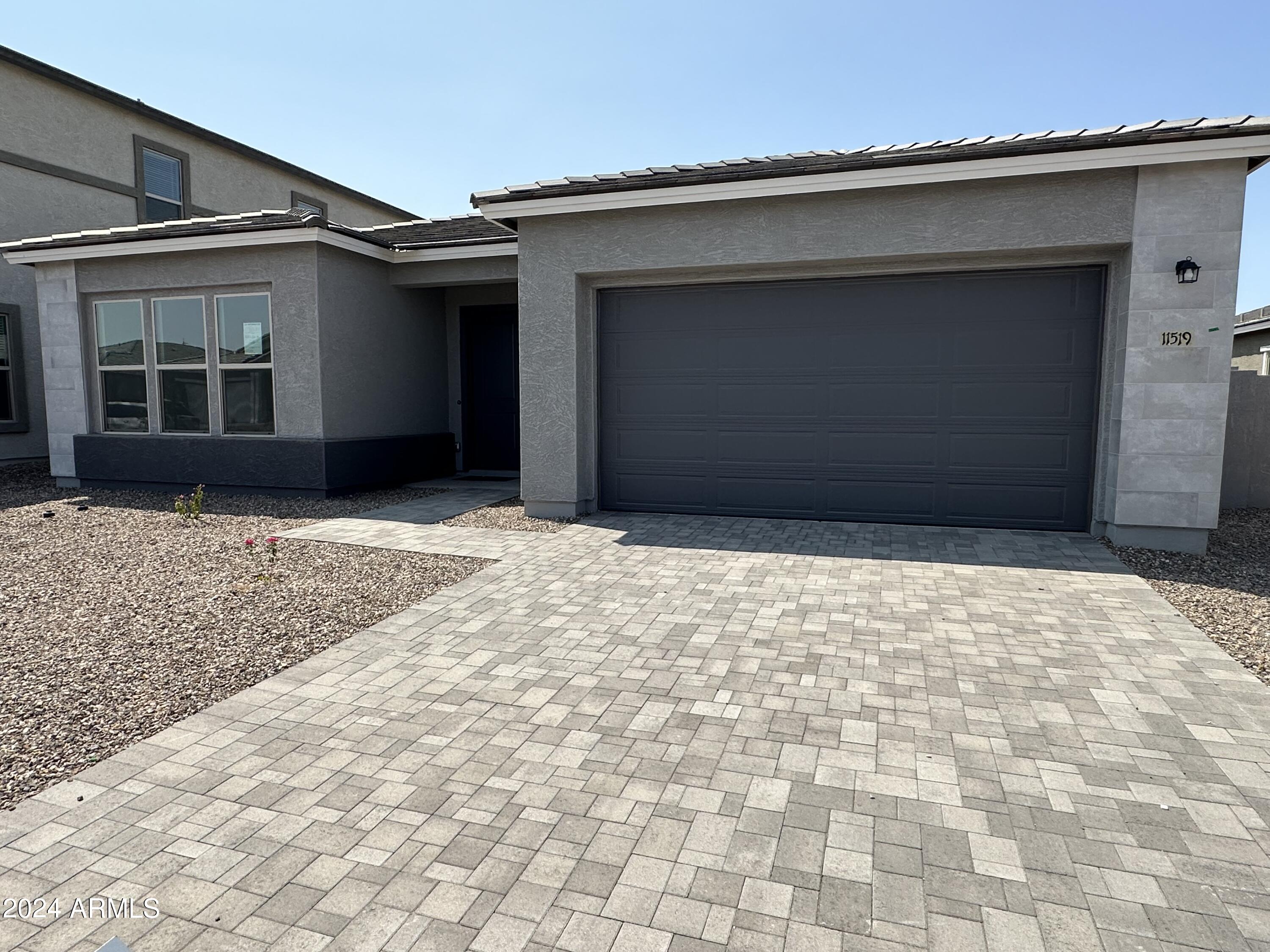 11519 E UTAH Avenue