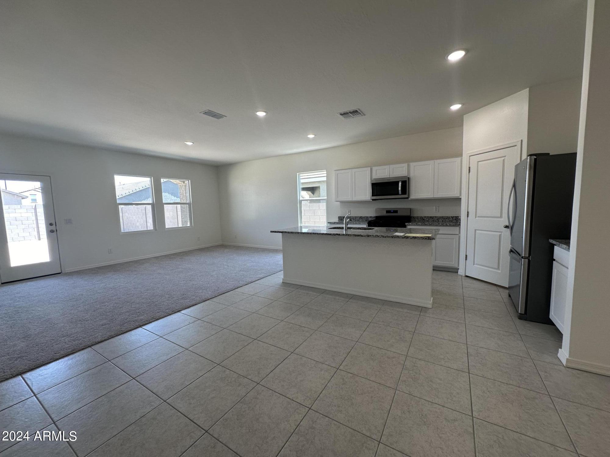 20068 W RANCHO Drive