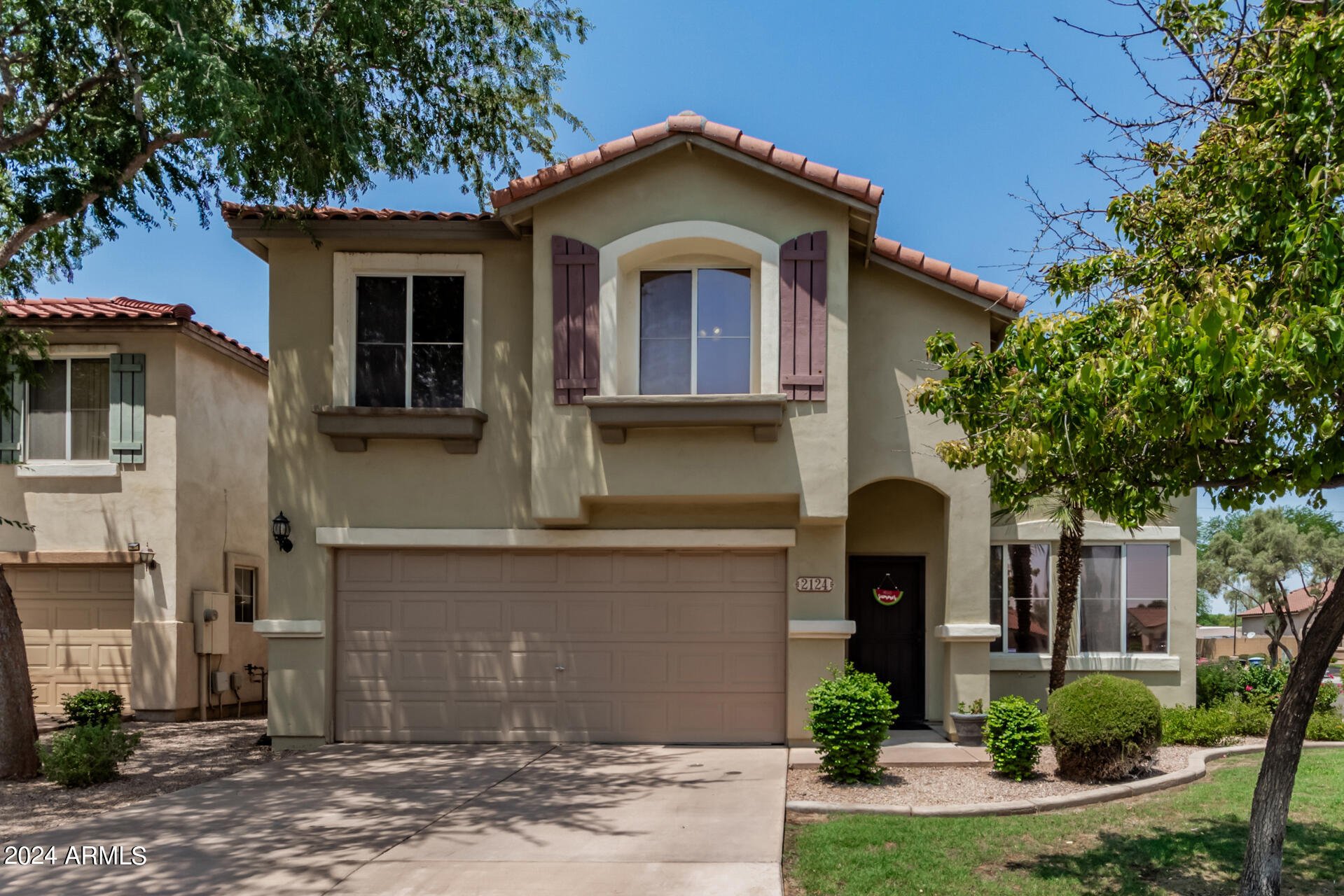 2124 N SAN VINCENTE Drive