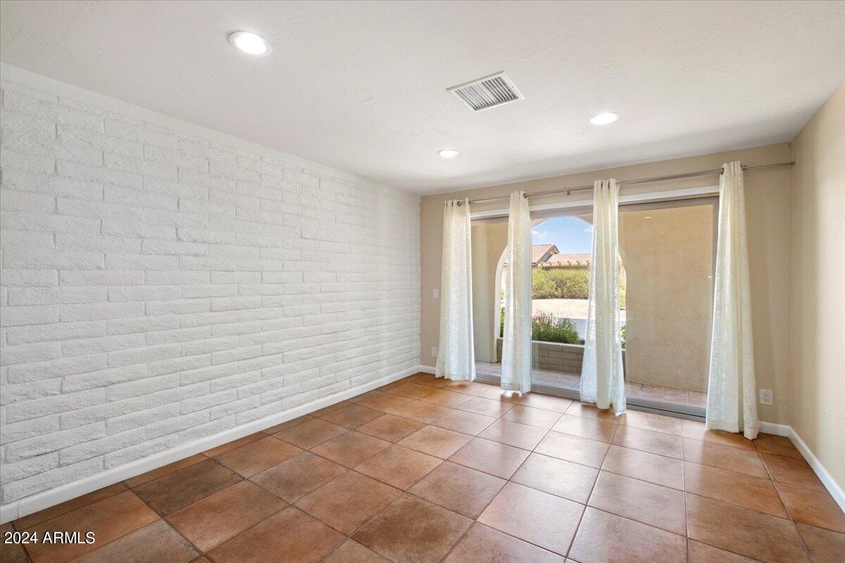 4308 N 79TH Street