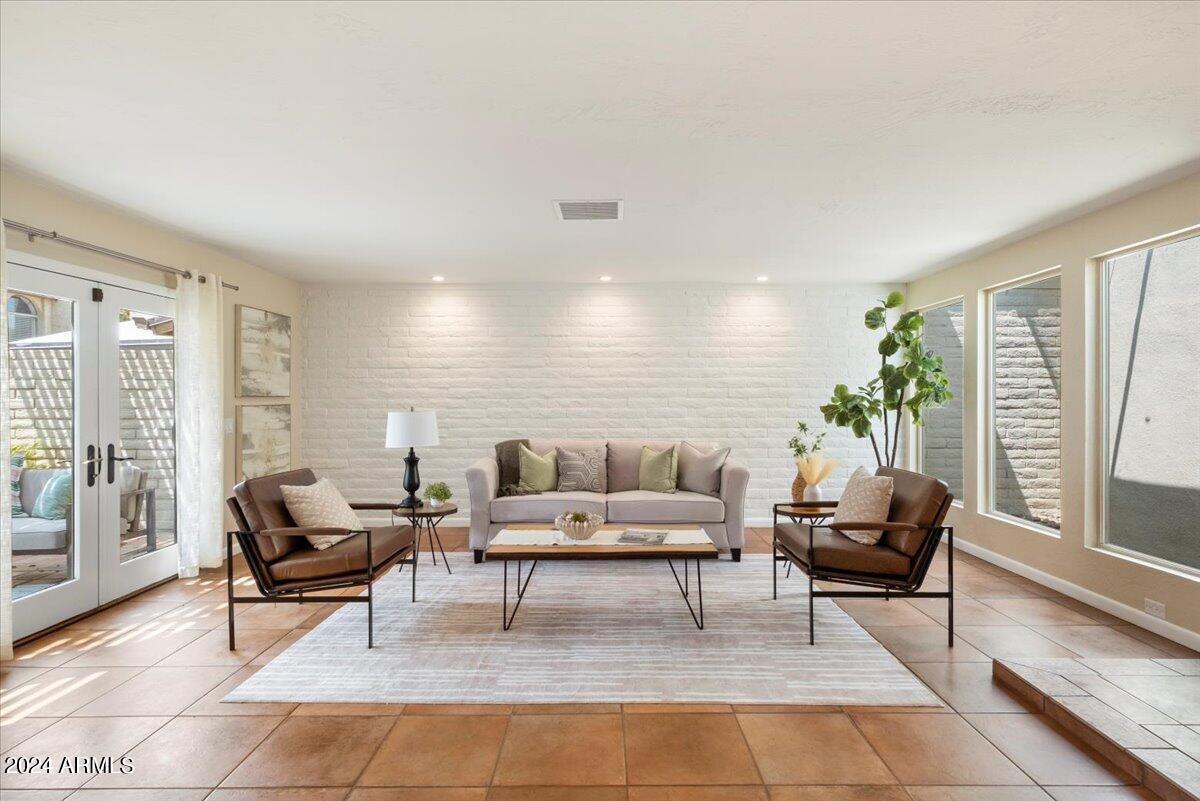 4308 N 79TH Street