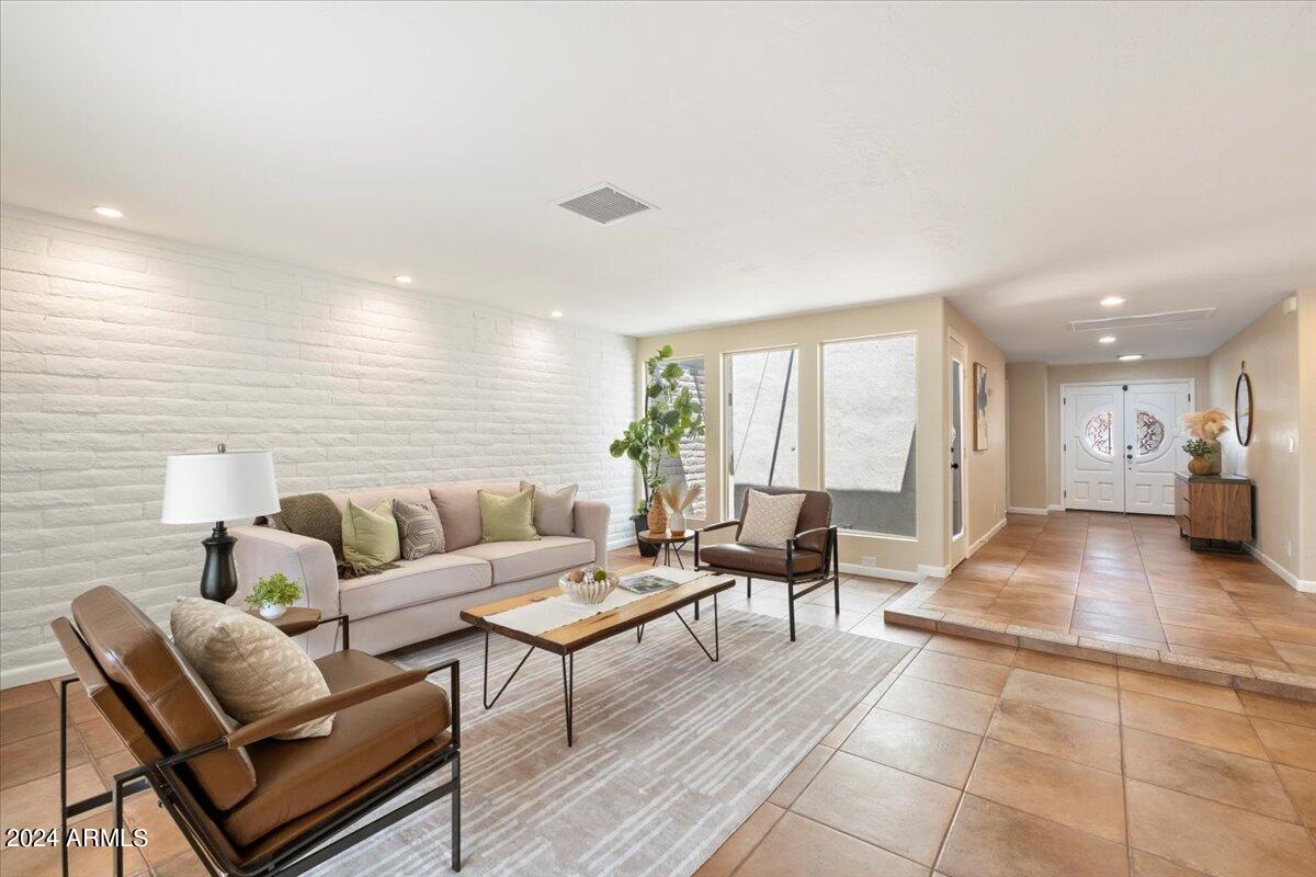 4308 N 79TH Street