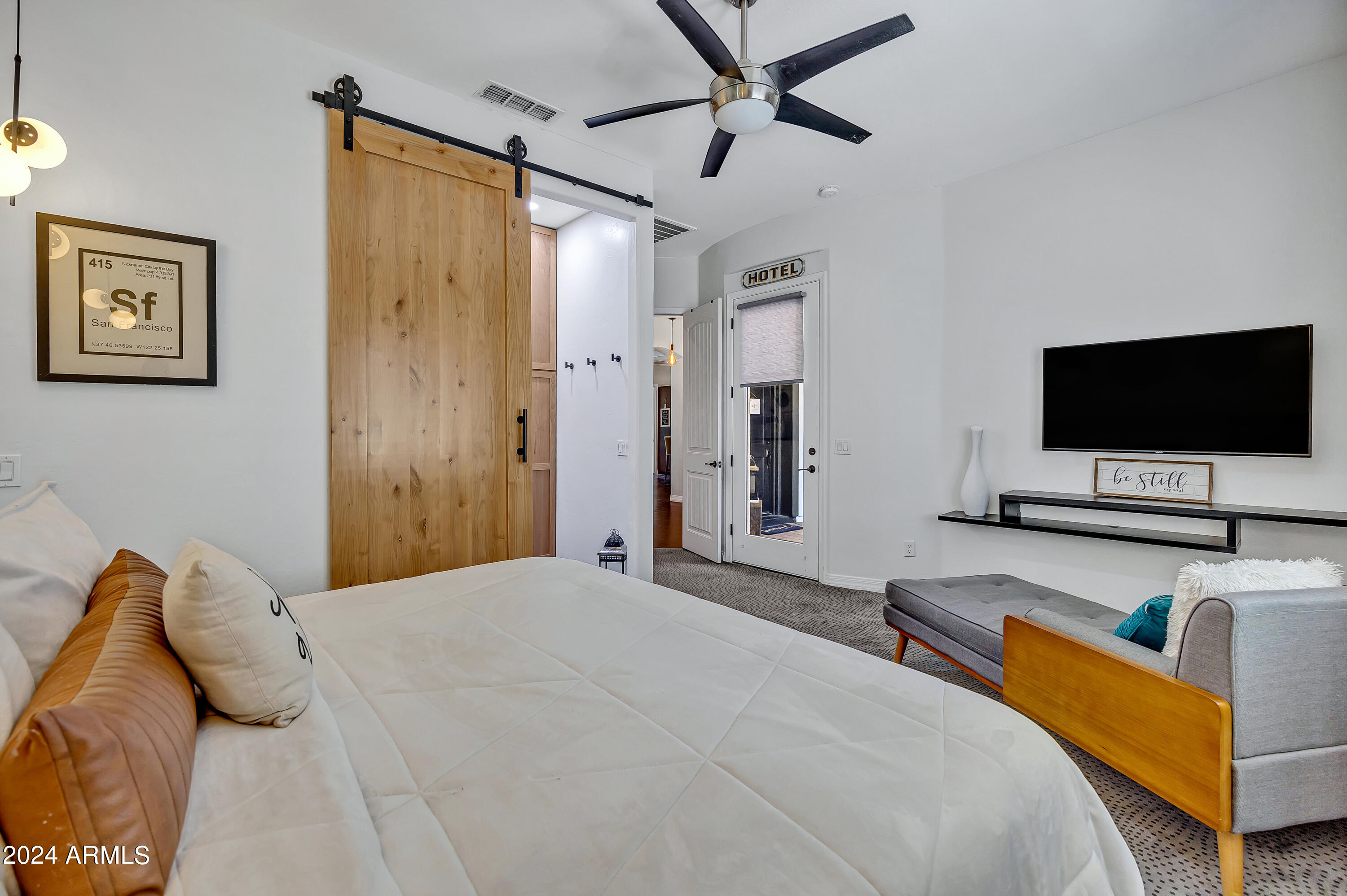 2776 E TAURUS Place