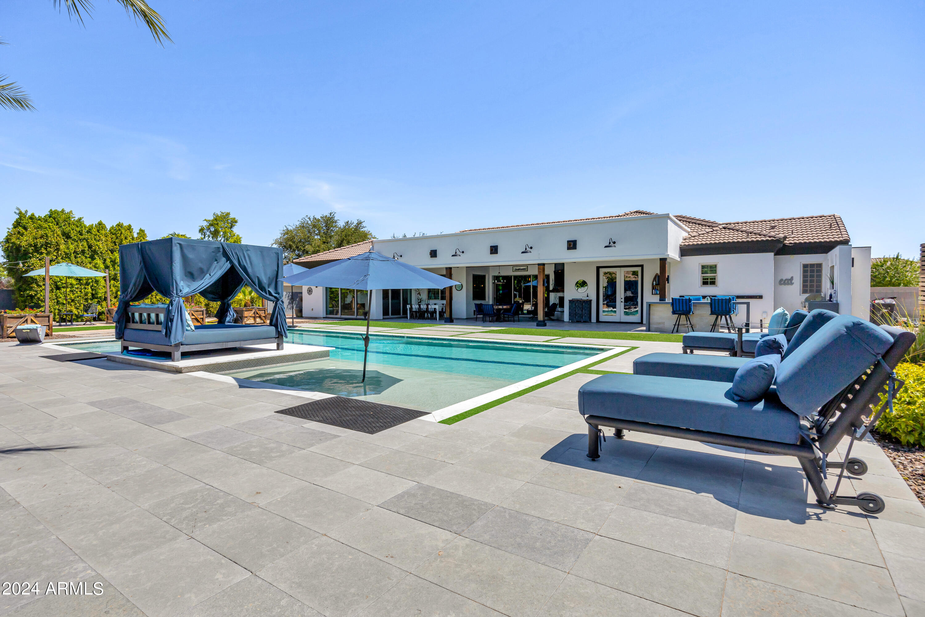 2776 E TAURUS Place