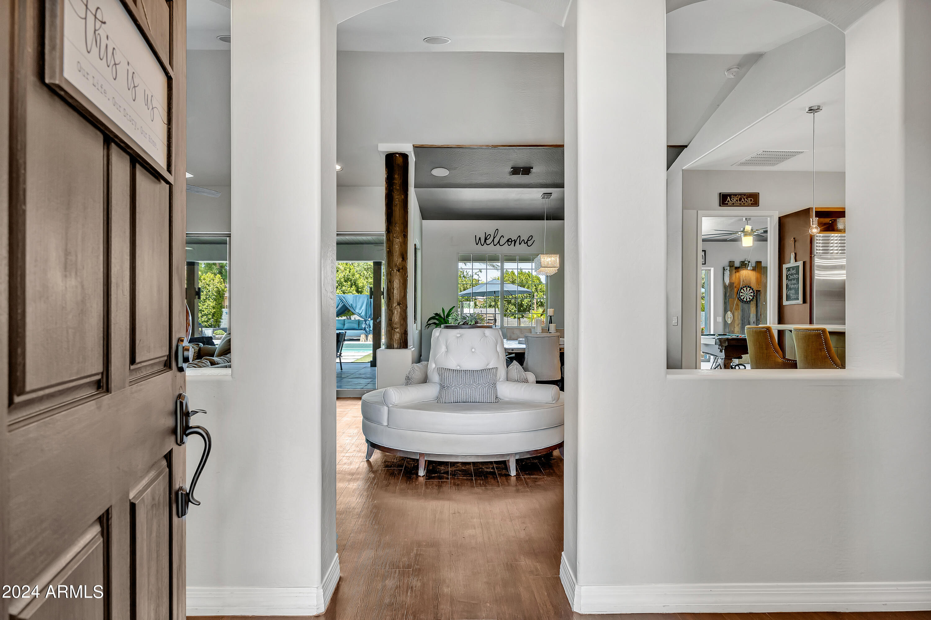 2776 E TAURUS Place