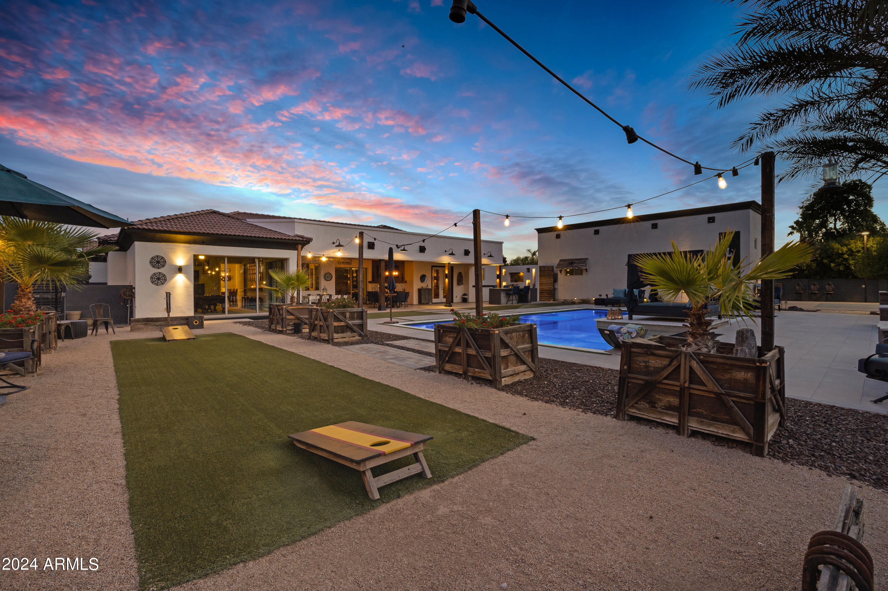 2776 E TAURUS Place