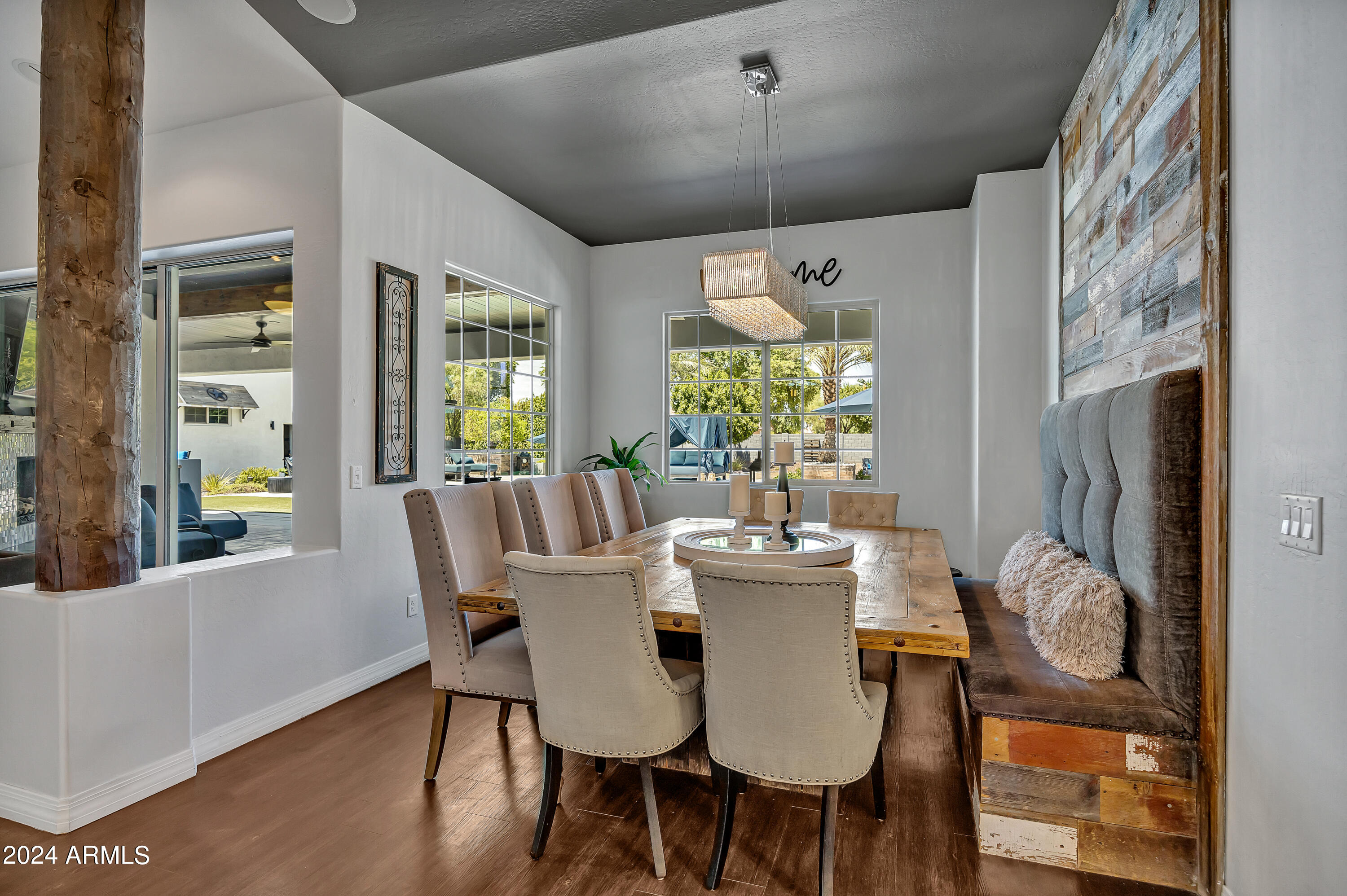 2776 E TAURUS Place