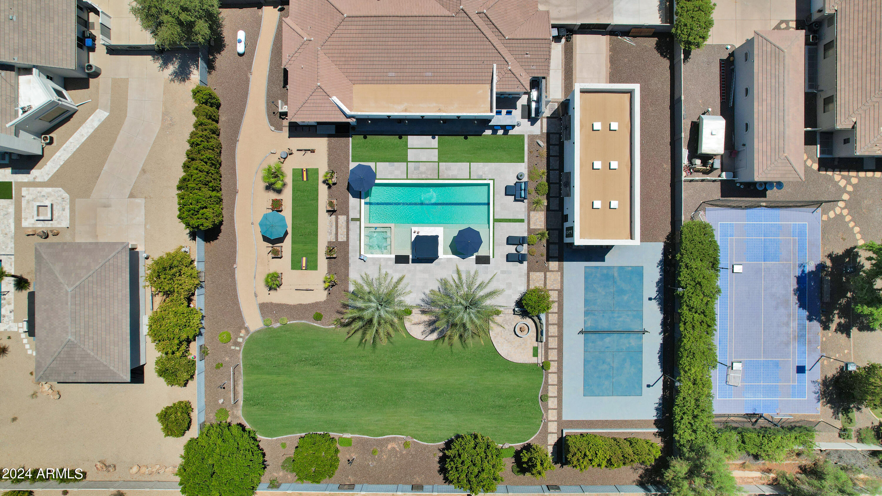 2776 E TAURUS Place