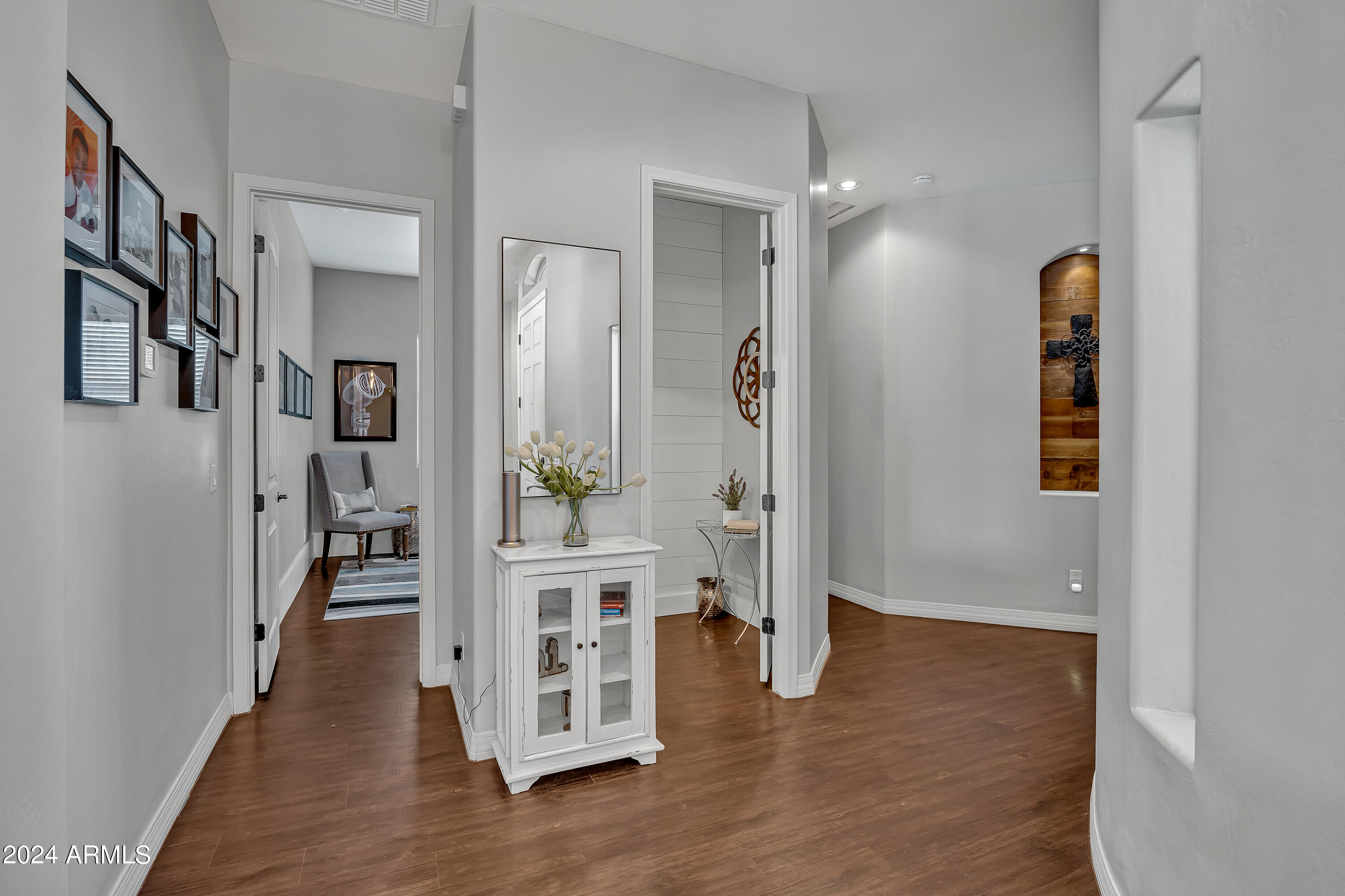 2776 E TAURUS Place