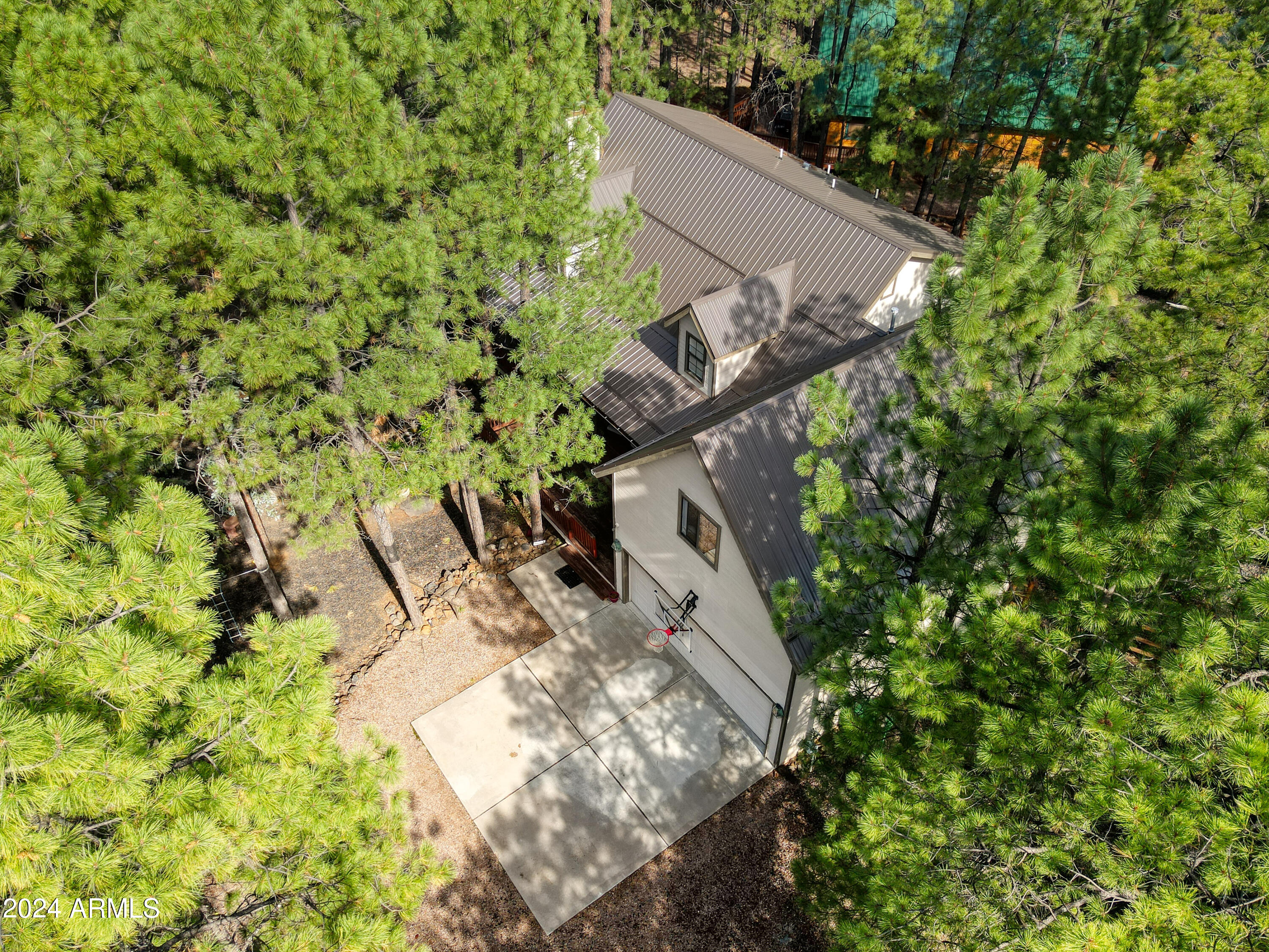 2567 Crossman Court