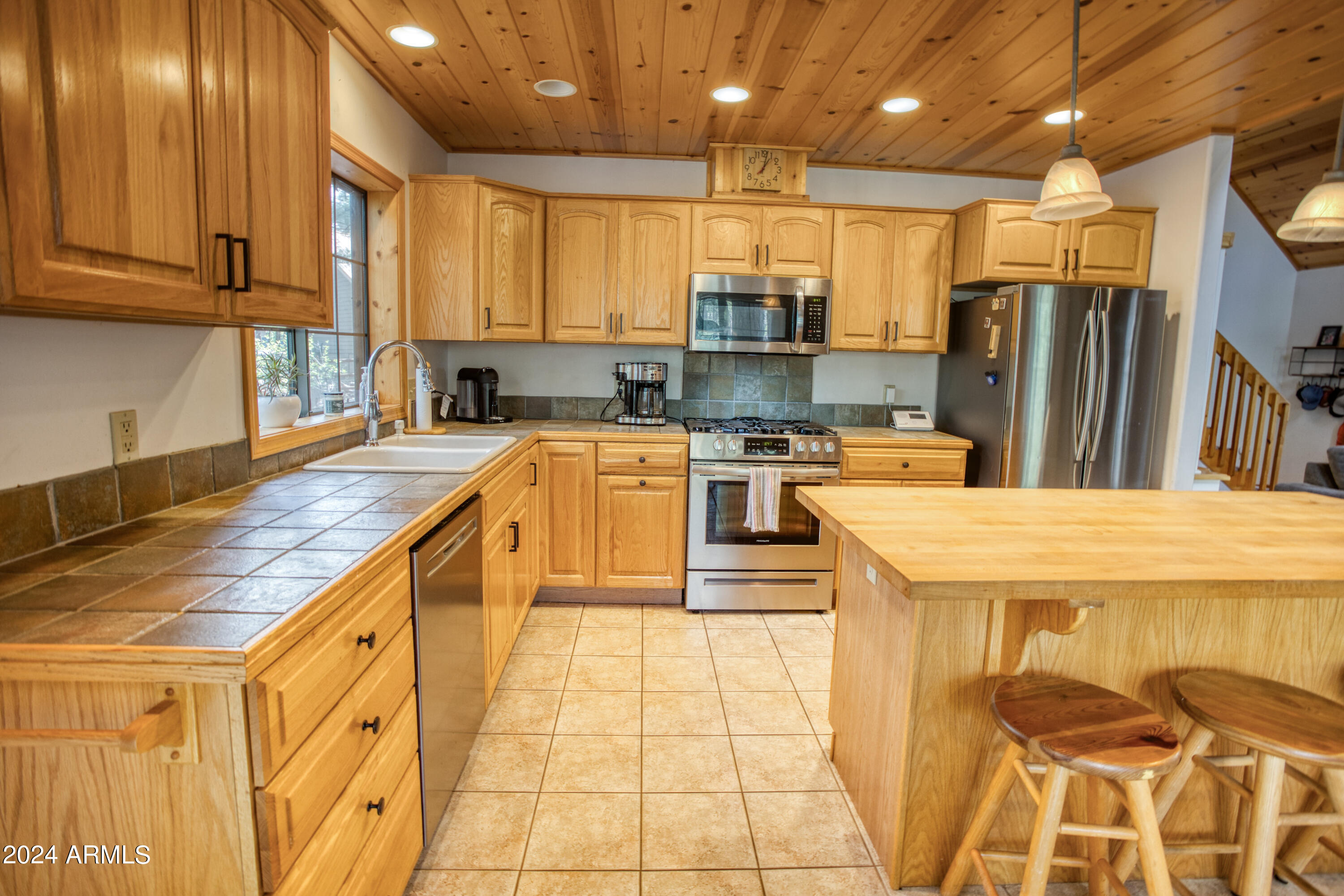 2567 Crossman Court